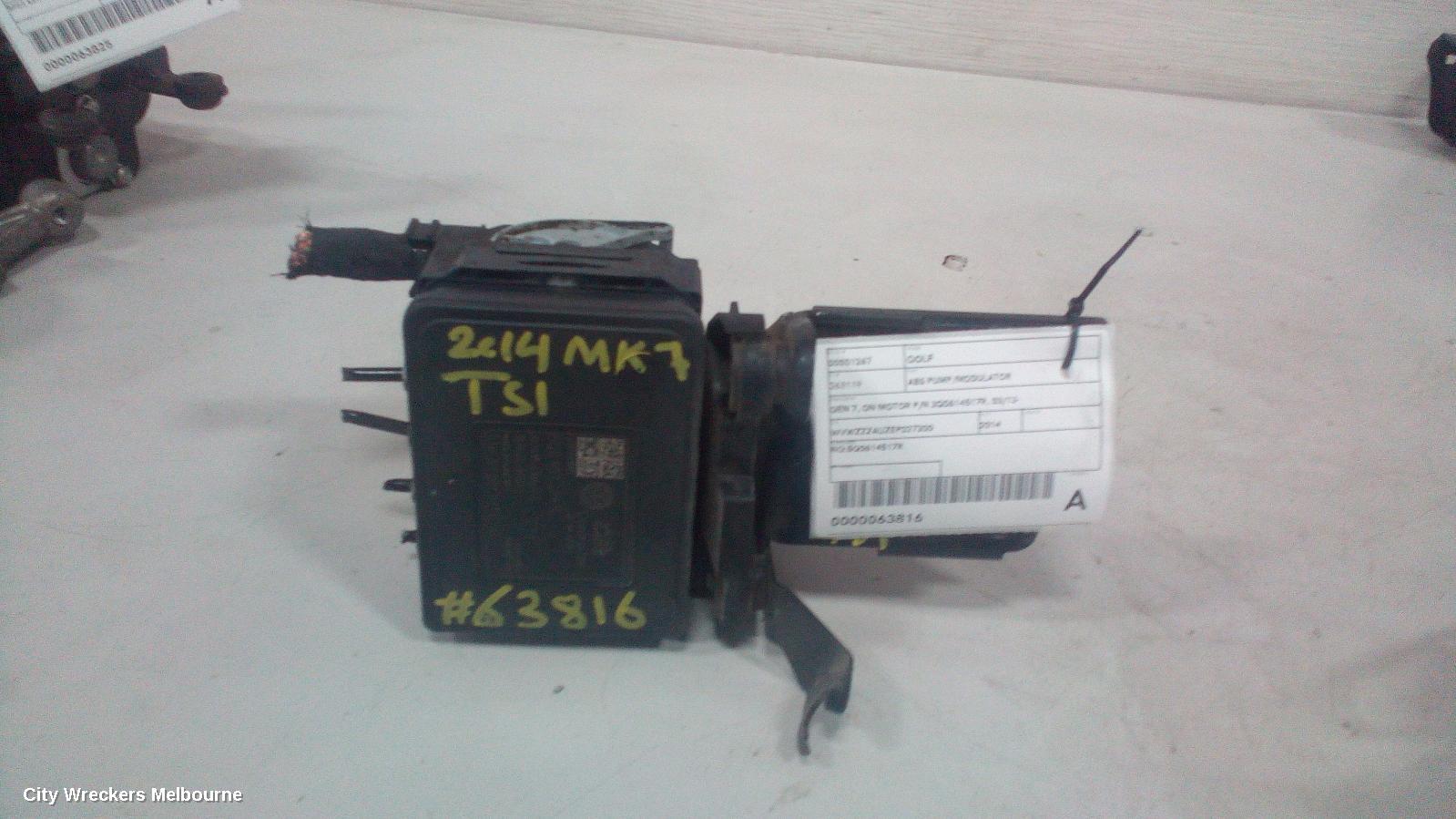VOLKSWAGEN GOLF ABS PUMP/MODULATOR, GEN 7, ON MOTOR P/N 3Q0614517R, 03/2013 ONWARDS