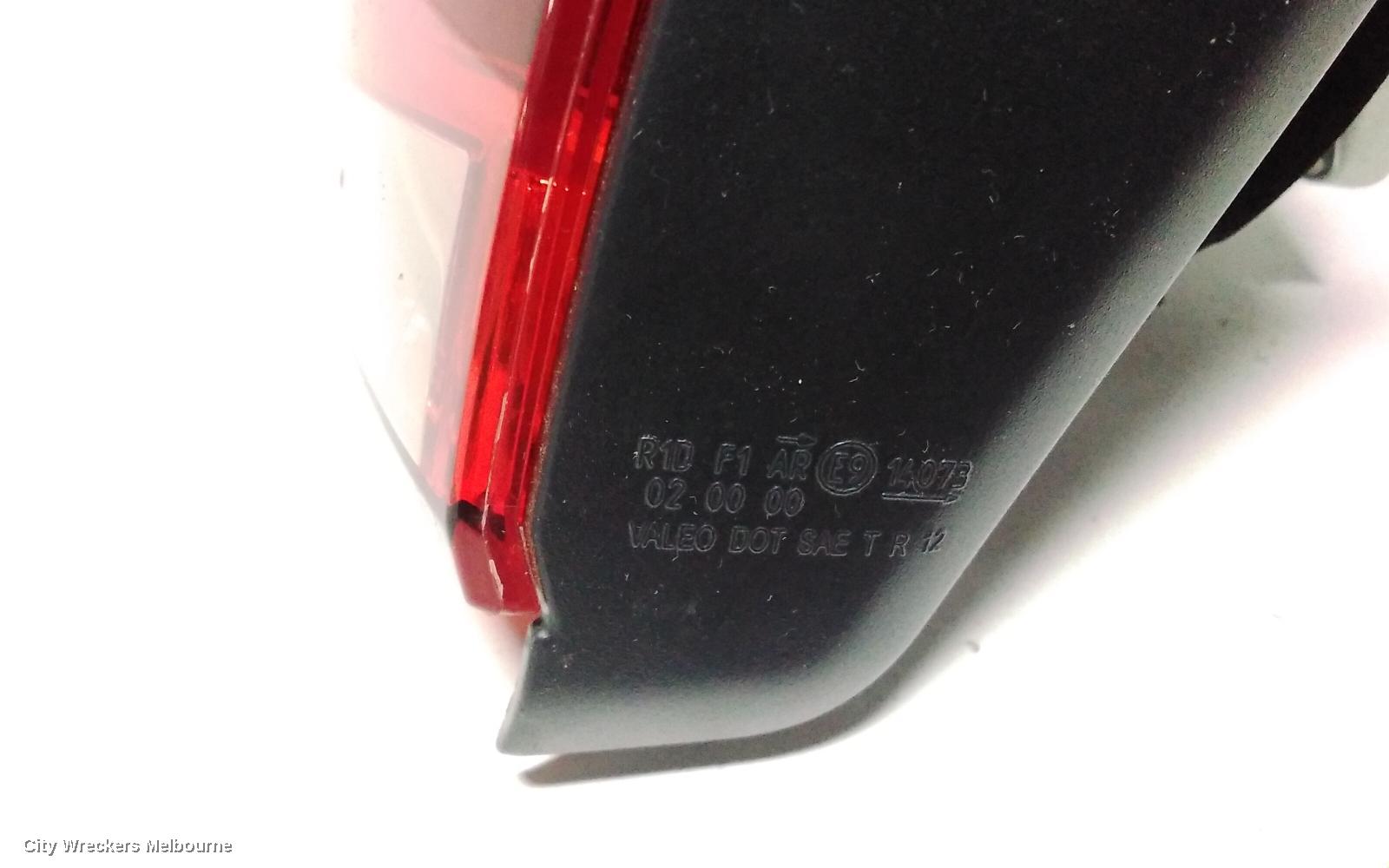 VOLKSWAGEN GOLF REAR GARNISH, TAILGATE LAMP (RH SIDE), GEN 7, HATCH, 04/2013 - 03/2017