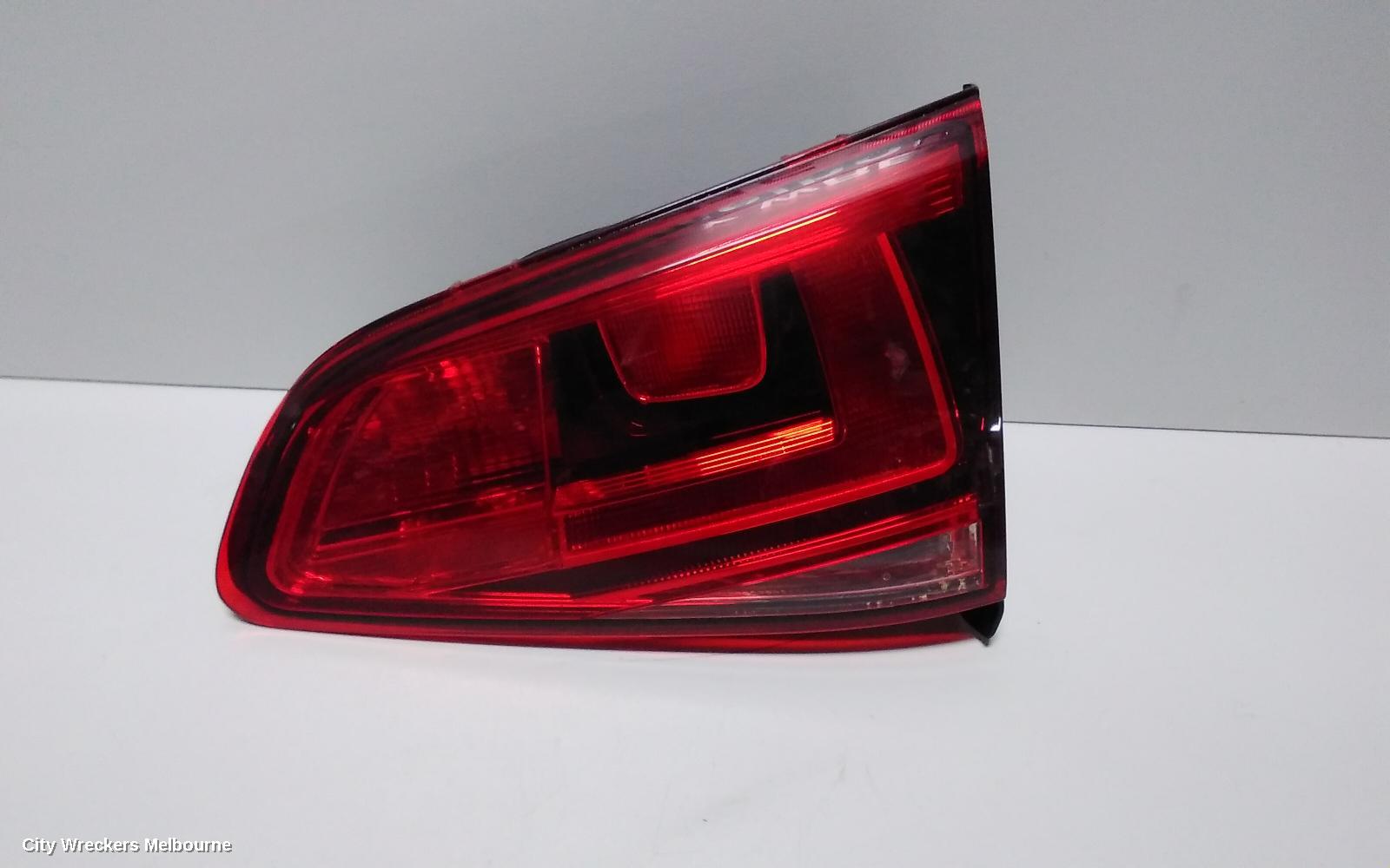 VOLKSWAGEN GOLF REAR GARNISH, TAILGATE LAMP (RH SIDE), GEN 7, HATCH, 04/2013 - 03/2017