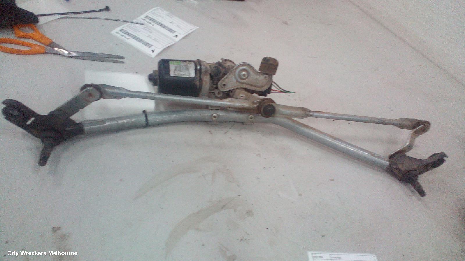 RENAULT KANGOO TAILGATE REGULATOR, X61, 10/2010 - 02/2022