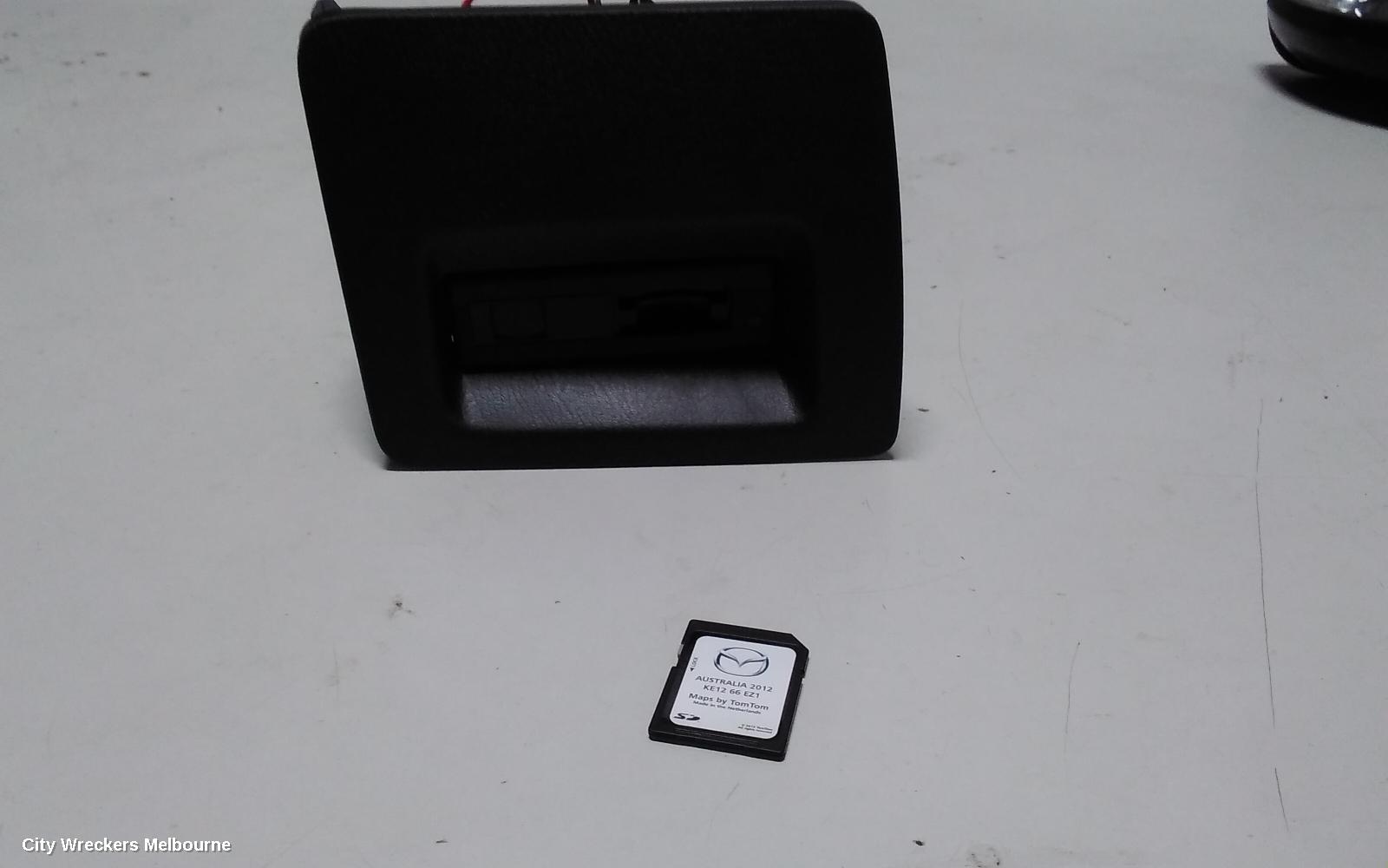 MAZDA CX5 RADIO/CD/DVD/SAT/TV, SAT NAV, NON TOUCHSCREEN TYPE, KE, 02/2012 - 12/2016