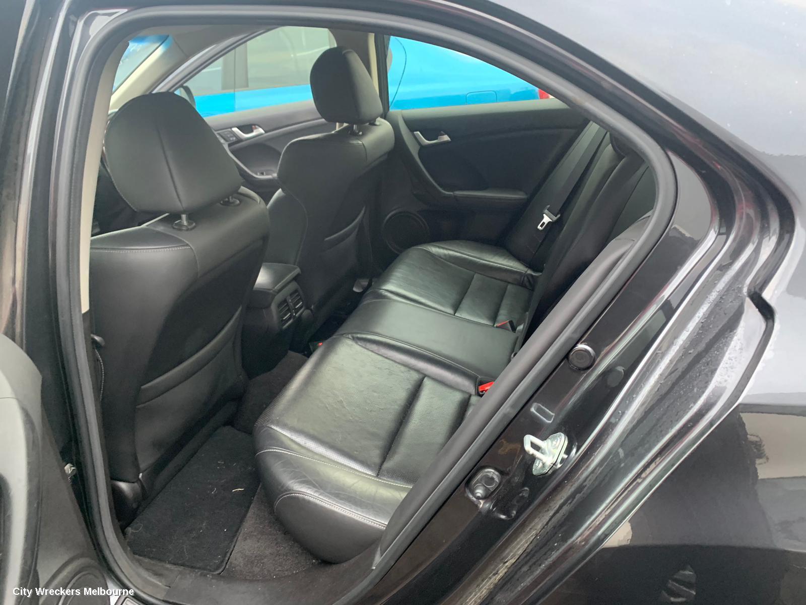 HONDA ACCORD RIGHT REAR DOOR, 8TH GEN, EURO (VIN JHMCU), SEDAN, 06/2008 - 12/2015
