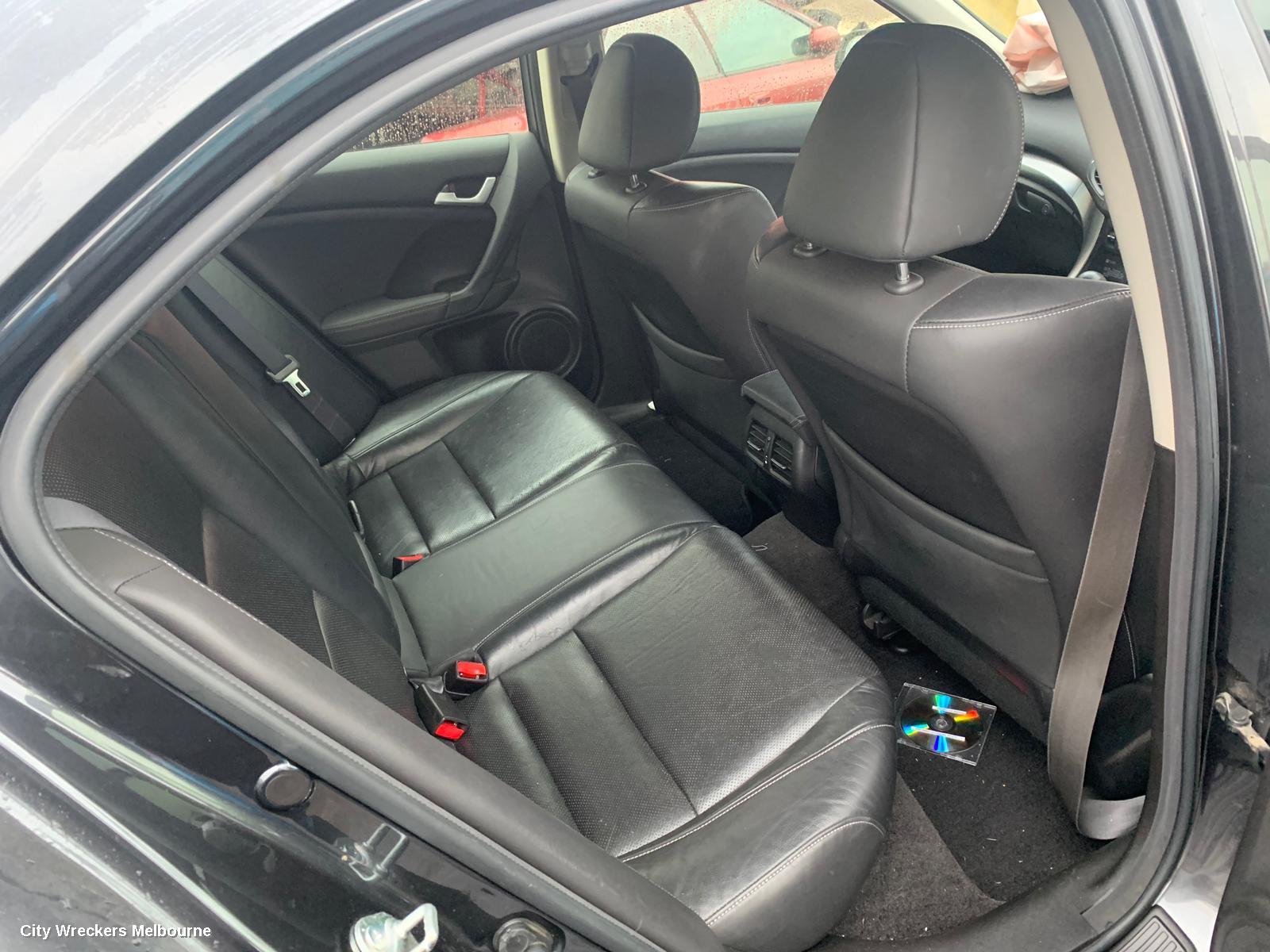 HONDA ACCORD RIGHT REAR DOOR, 8TH GEN, EURO (VIN JHMCU), SEDAN, 06/2008 - 12/2015