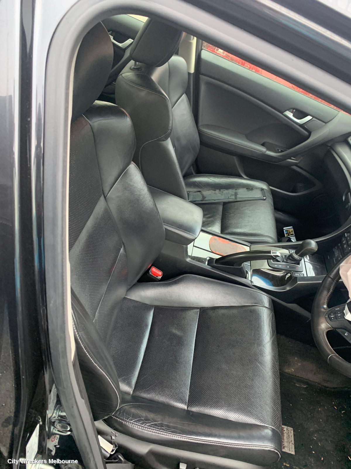 HONDA ACCORD RIGHT REAR DOOR, 8TH GEN, EURO (VIN JHMCU), SEDAN, 06/2008 - 12/2015