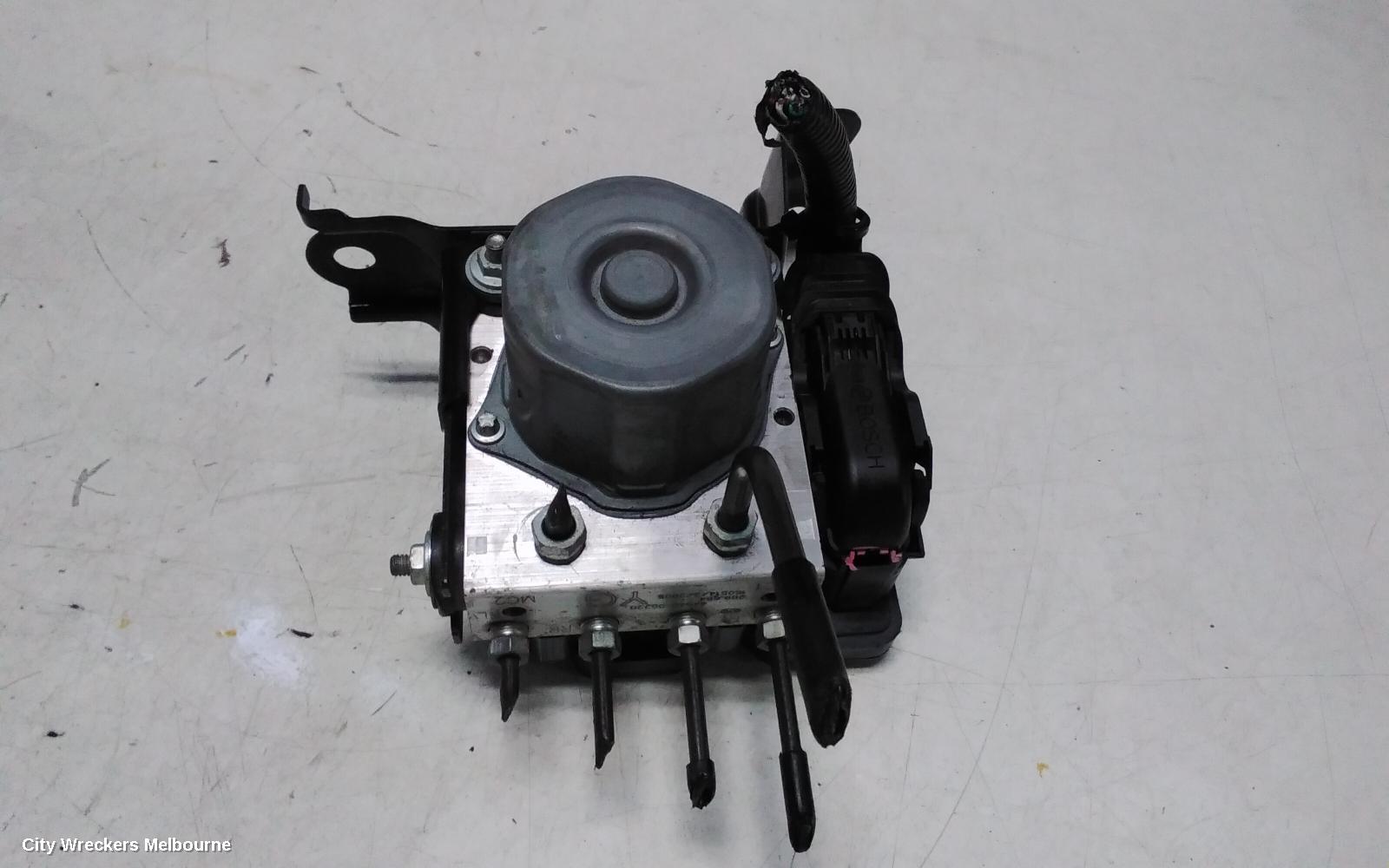TOYOTA CAMRY ABS PUMP/MODULATOR, ASV50, STANDARD (NON HYBRID), P/N 4454006220, 05/2015 - 10/2017
