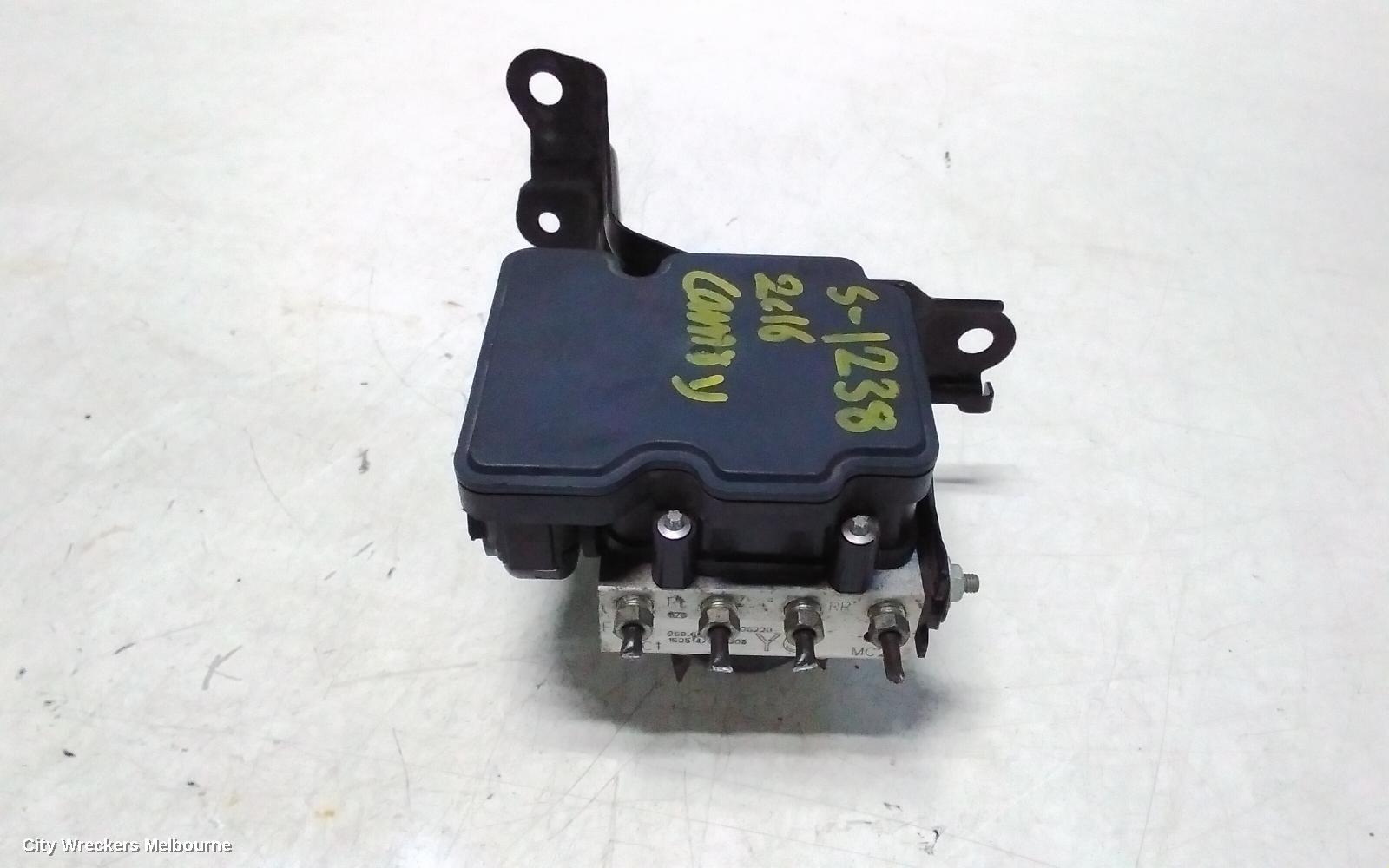 TOYOTA CAMRY ABS PUMP/MODULATOR, ASV50, STANDARD (NON HYBRID), P/N 4454006220, 05/2015 - 10/2017