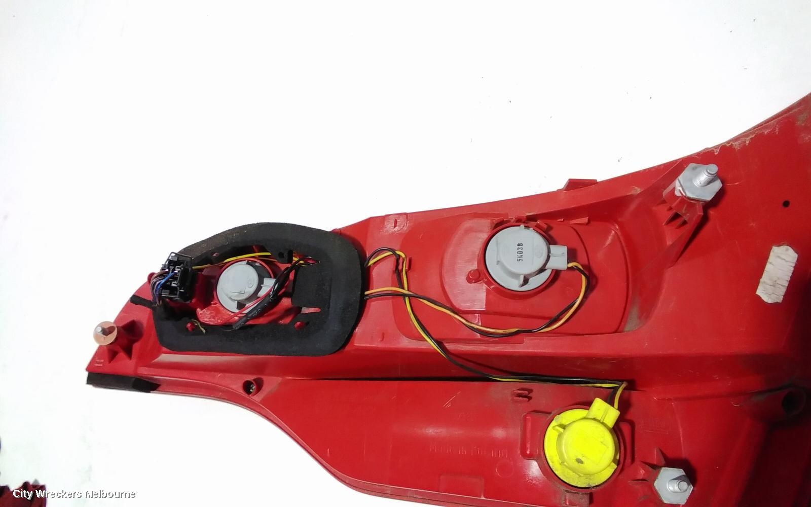 AUDI Q7 LEFT TAILLIGHT, 4L, IN TAILGATE, 09/2006 - 09/2009