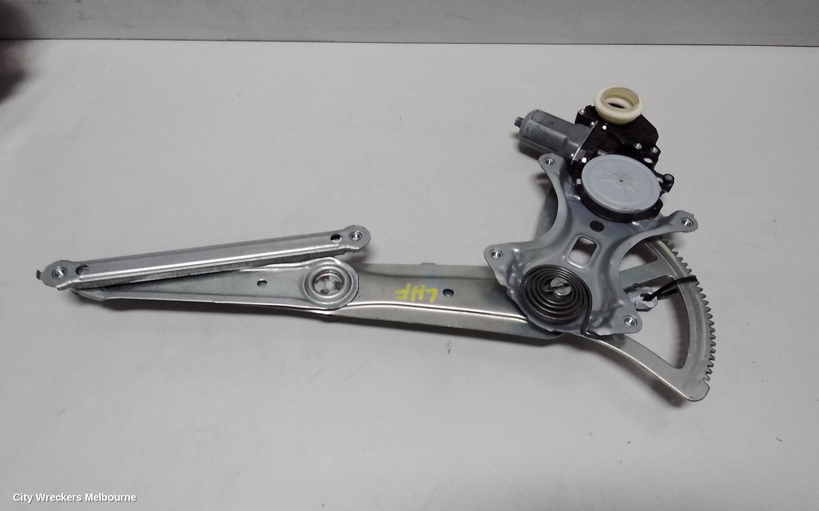 TOYOTA TARAGO LEFT FRONT WINDOW REG/MOTOR, ACR50R, POWER, 03/2006 - 06/2020