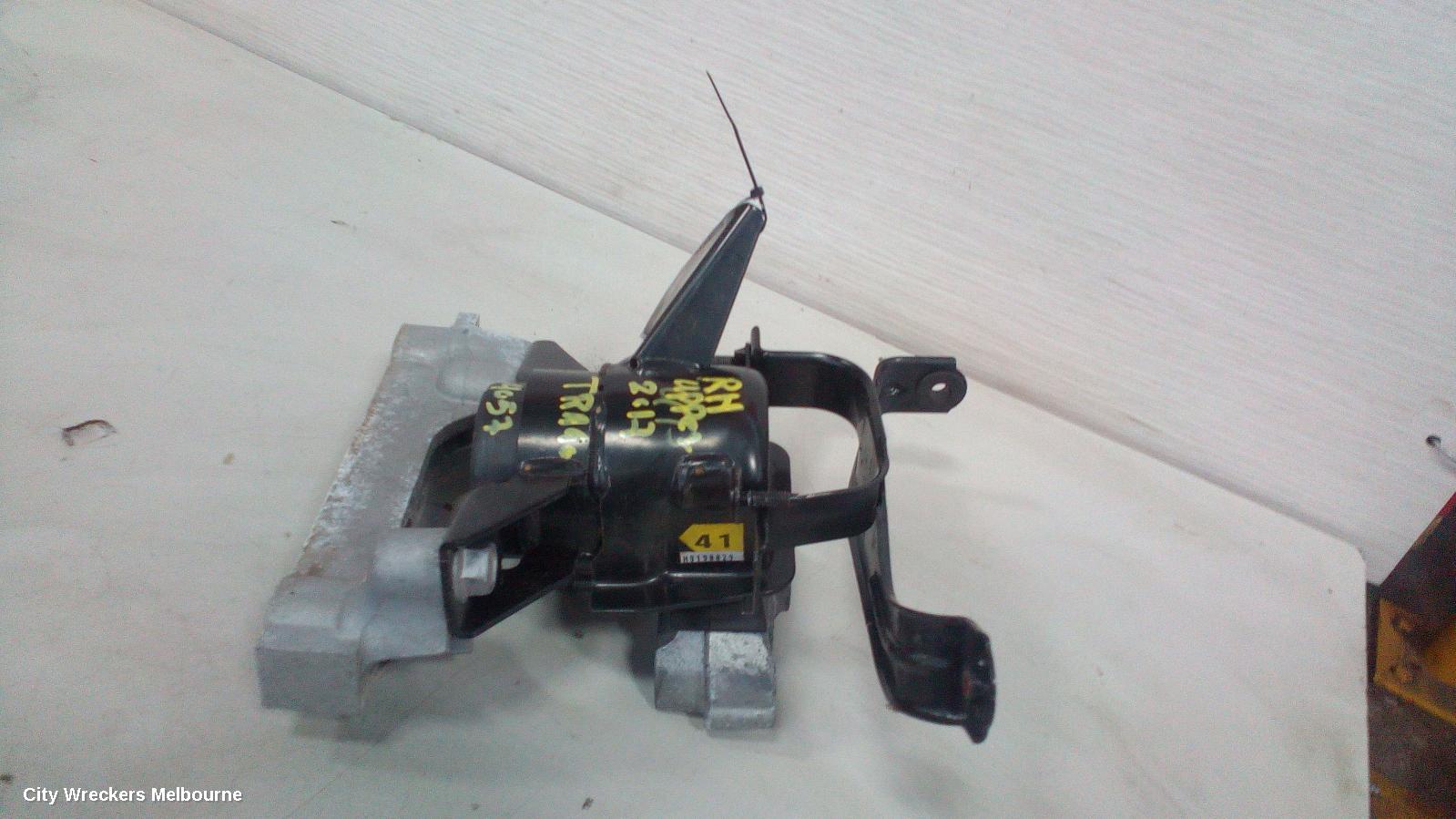 TOYOTA TARAGO MOUNT, XR50, 03/2006 - 06/2020