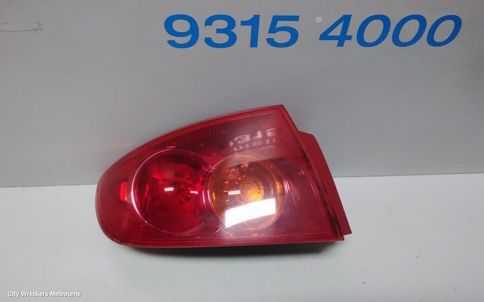 MAZDA 3 LEFT TAILLIGHT, BK, SEDAN, 2.0 ENG, 10/2003 - 06/2006