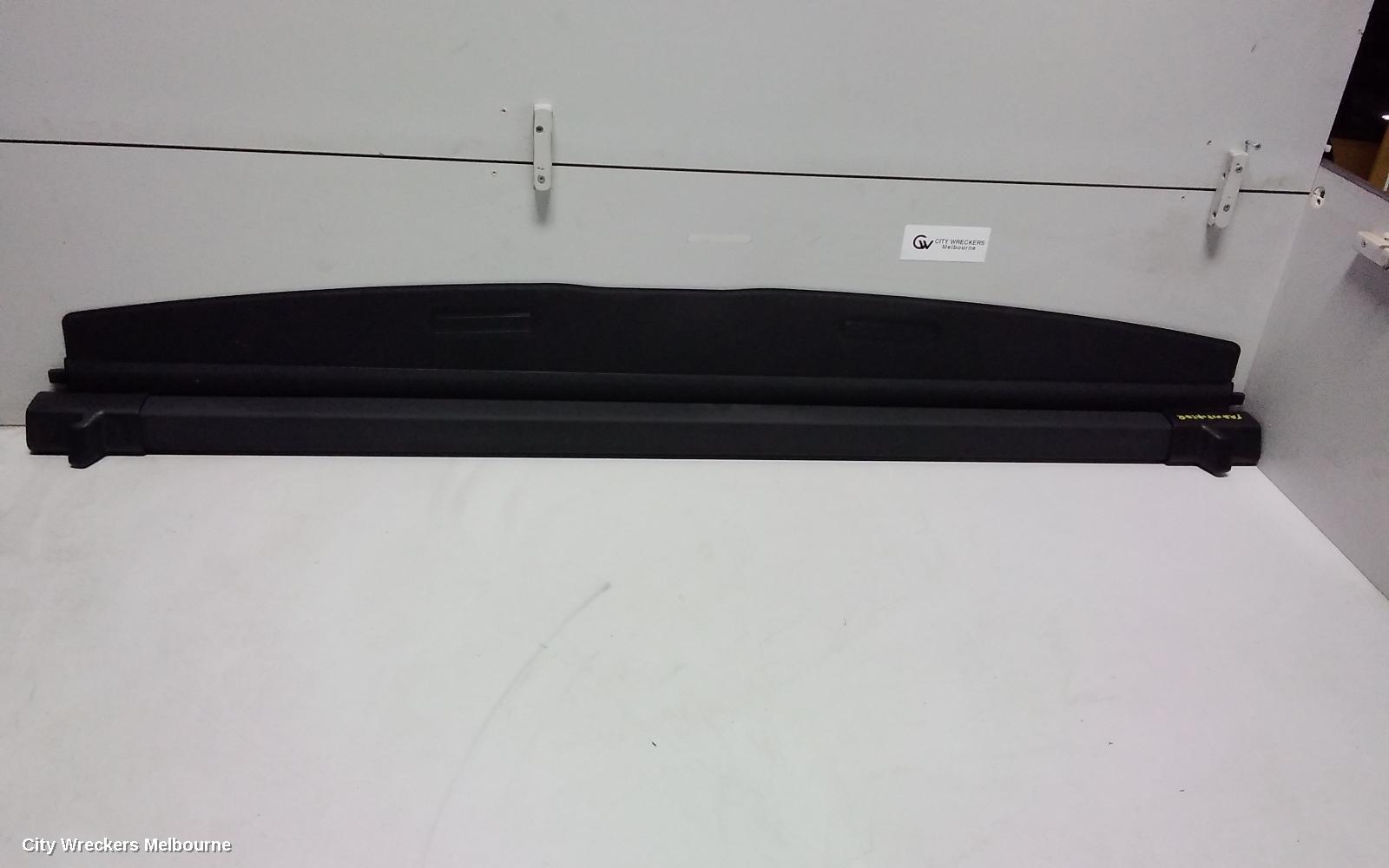 VOLKSWAGEN TRANSPORTER PARCEL SHELF CARGO BLIND, T6, 07/2015 - 08/2024