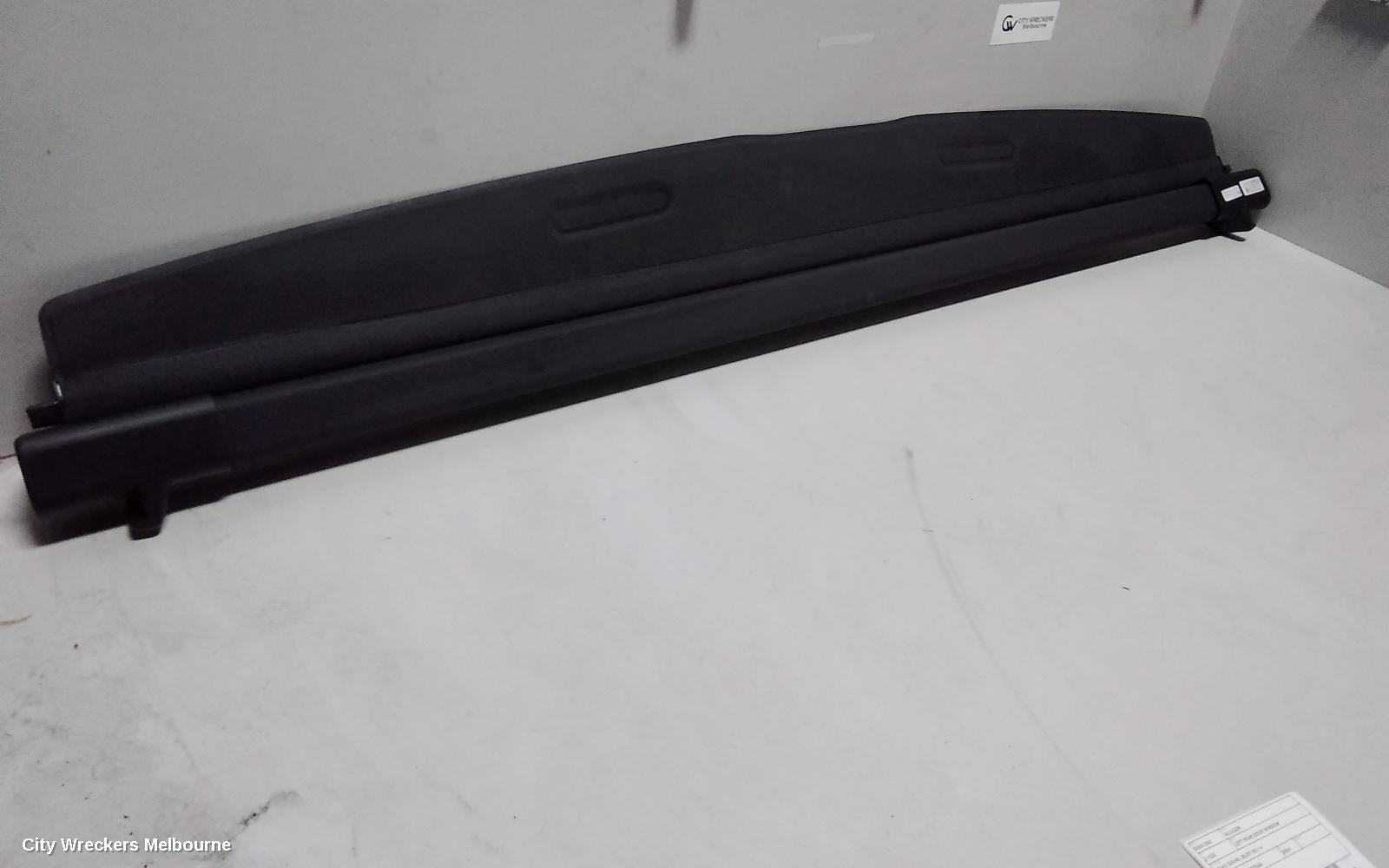 VOLKSWAGEN TRANSPORTER PARCEL SHELF CARGO BLIND, T6, 07/2015 - 08/2024
