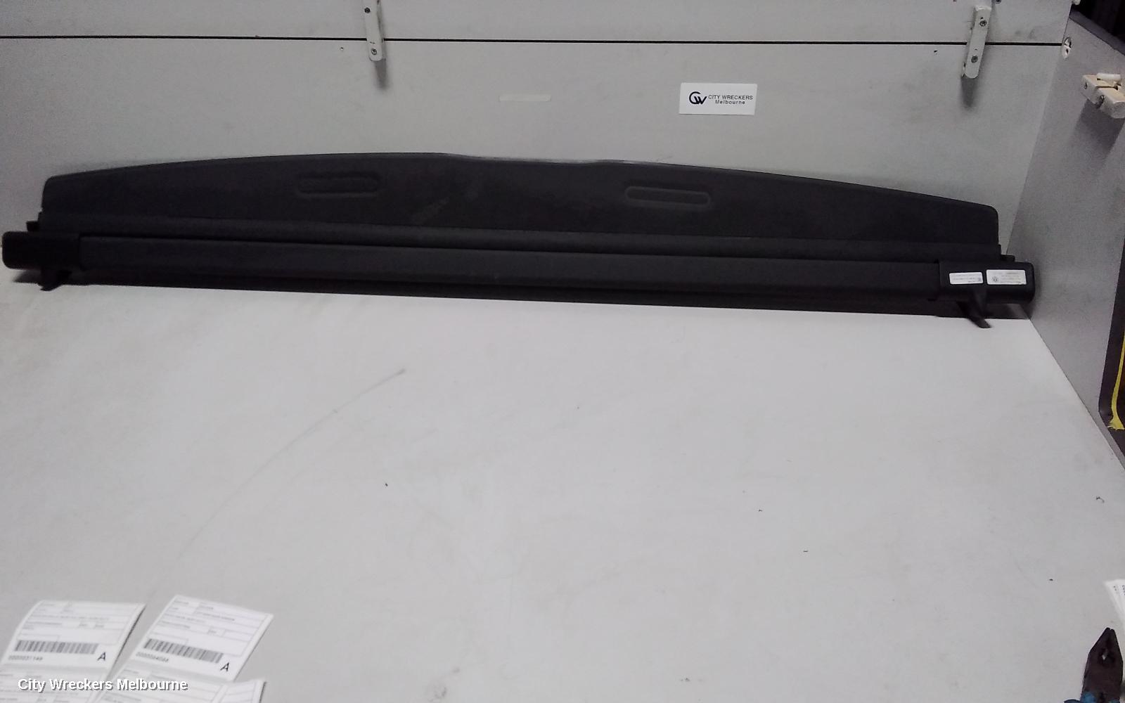 VOLKSWAGEN TRANSPORTER PARCEL SHELF CARGO BLIND, T6, 07/2015 - 08/2024