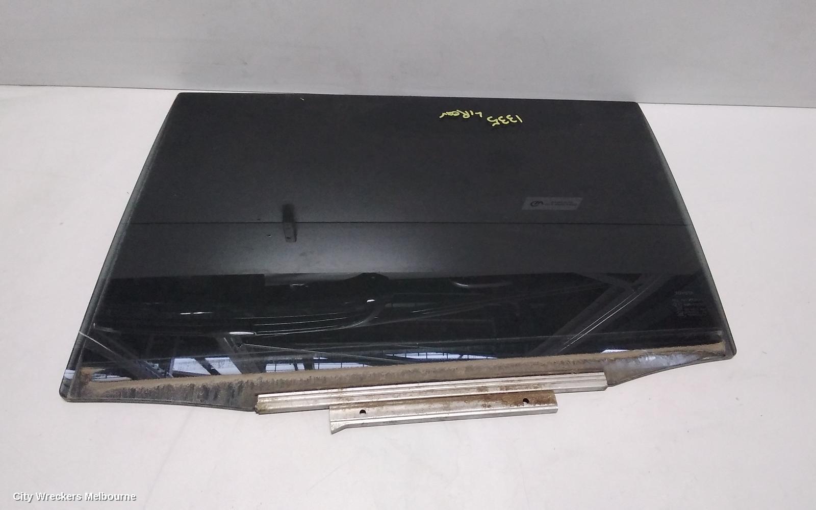 TOYOTA KLUGER LEFT REAR DOOR WINDOW, GSU40-GSU45, 05/2007 - 02/2014