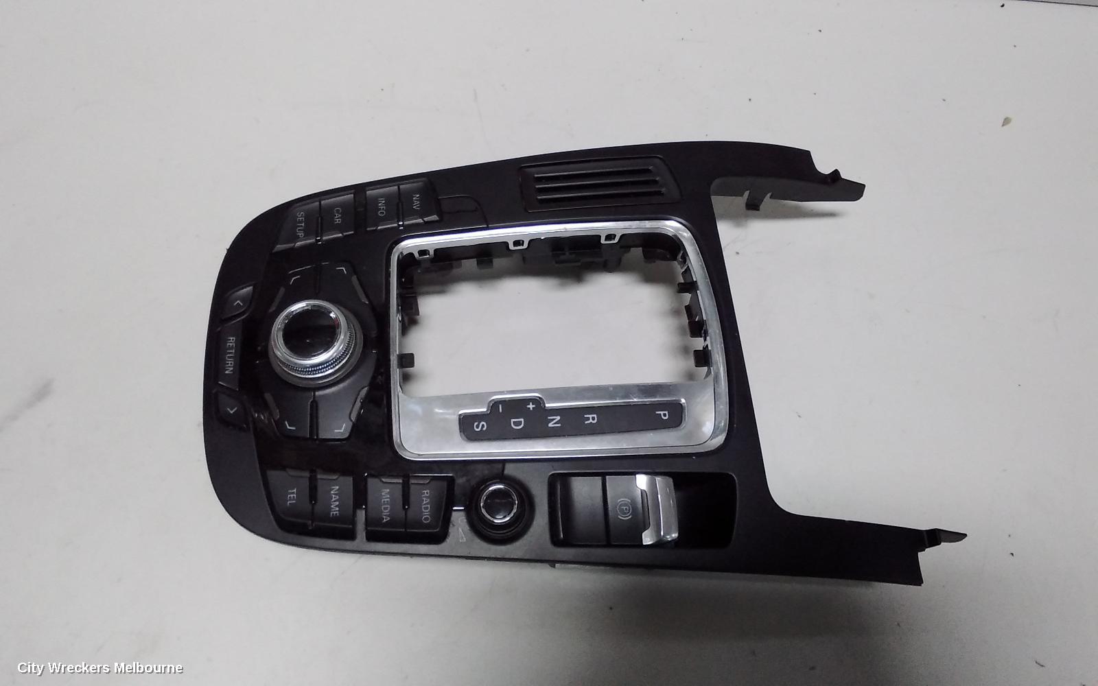 AUDI A4 RADIO/CD/DVD/SAT/TV, MMI CONTROLS, B8 8K, P/N 8T0919609C, 02/2008 - 09/2015