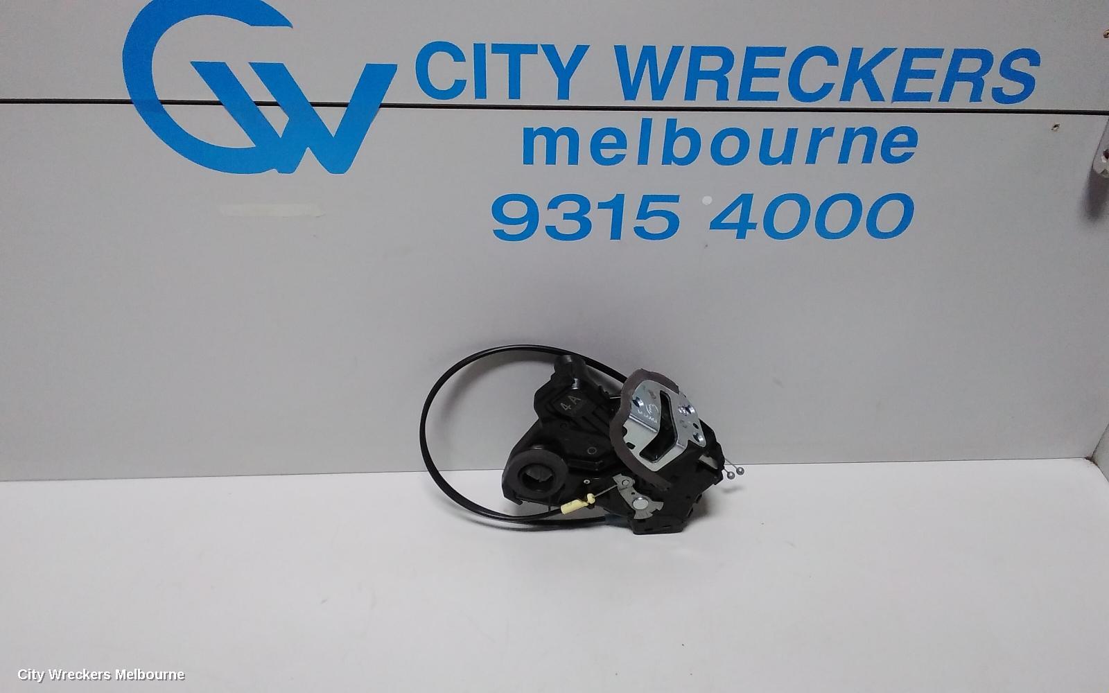 TOYOTA TARAGO DOOR/BOOT/GATE LOCK, RIGHT FRONT DOOR LOCK, ACR50R, 03/2006 - 06/2020
