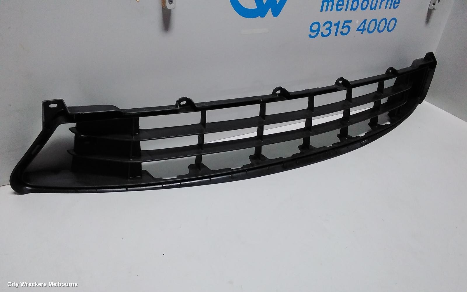 TOYOTA TARAGO GRILLE, BUMPER GRILLE, ACR50R, 12/2008 - 06/2020