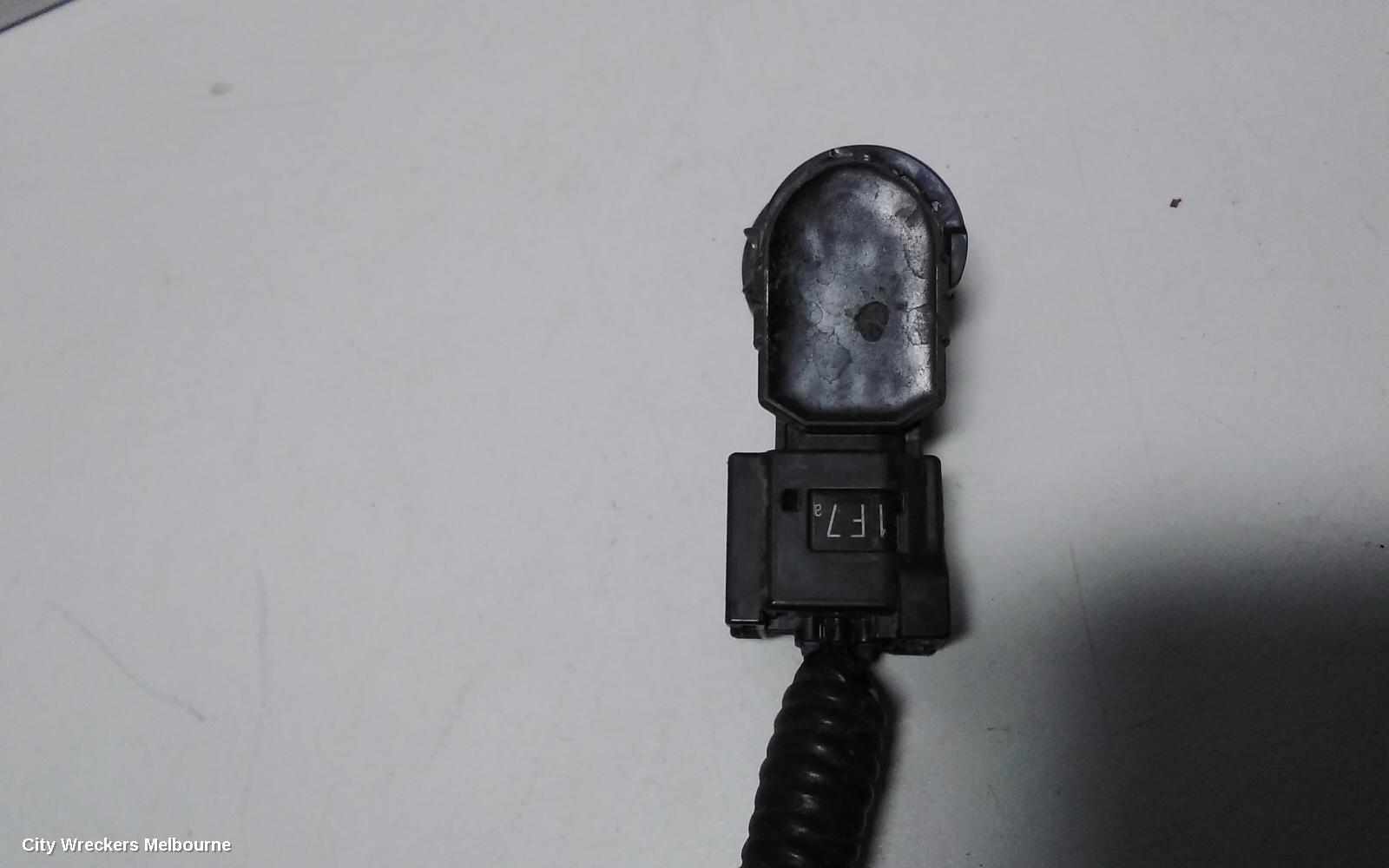 TOYOTA TARAGO, XR50, 03/2006 - 06/2020, PARKING SENSOR (CRUSH SENSOR ) 2 PIECE ~ 3 WIRE TYPE: 64097