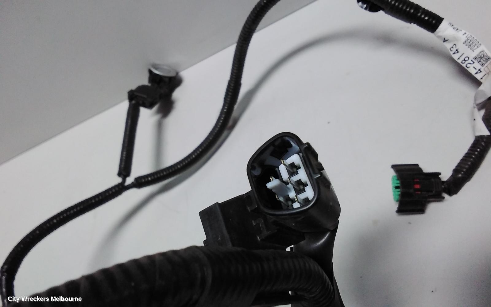 TOYOTA TARAGO, XR50, 03/2006 - 06/2020, PARKING SENSOR (CRUSH SENSOR ) 2 PIECE ~ 3 WIRE TYPE: 64097
