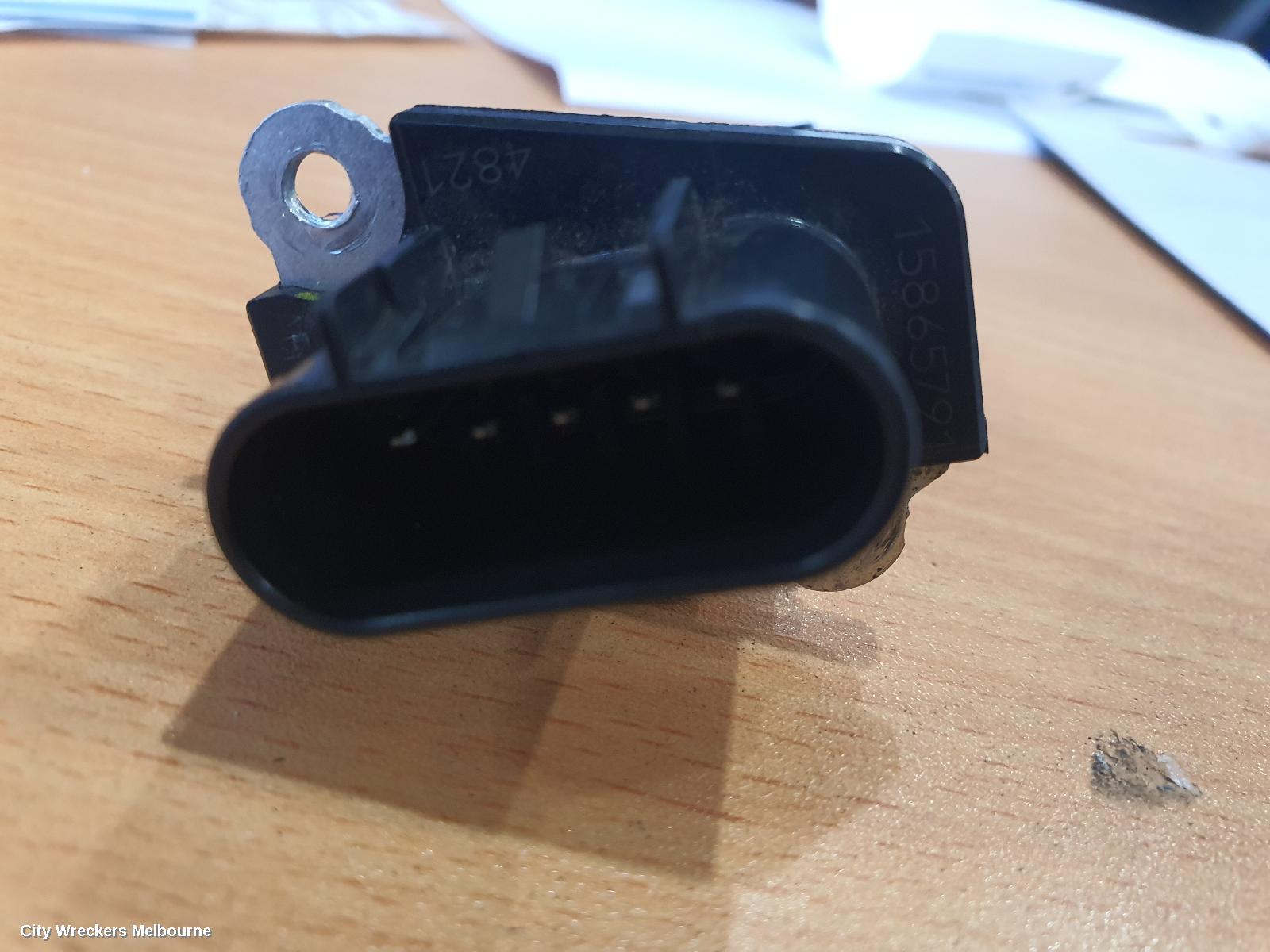 HOLDEN COLORADO AIR FLOW METER, RG/RG 7, 06/2012 - 04/2015