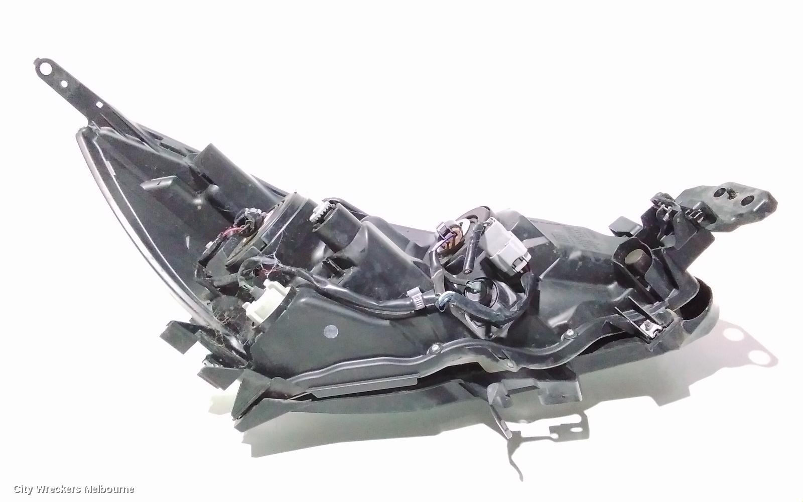 SUBARU OUTBACK LEFT HEADLAMP, 6TH GEN, HALOGEN TYPE, 08/2014 - 12/2017