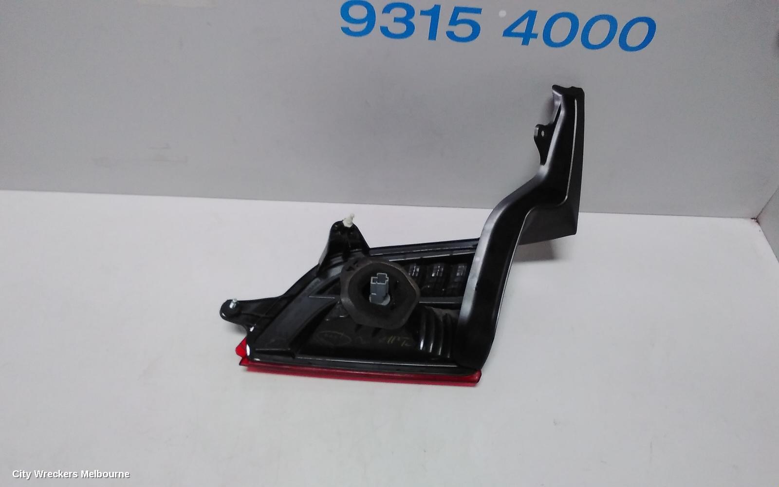 SUBARU OUTBACK REAR GARNISH, TAILGATE LAMP (LH SIDE), 6TH GEN, 08/2014 ONWARDS