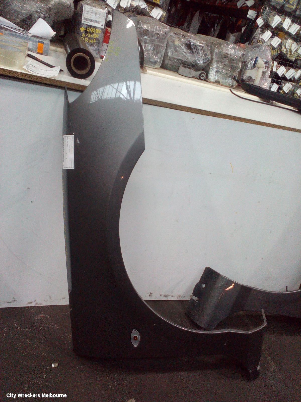 PEUGEOT 407 RIGHT GUARD, COUPE, 12/2005 - 05/2009