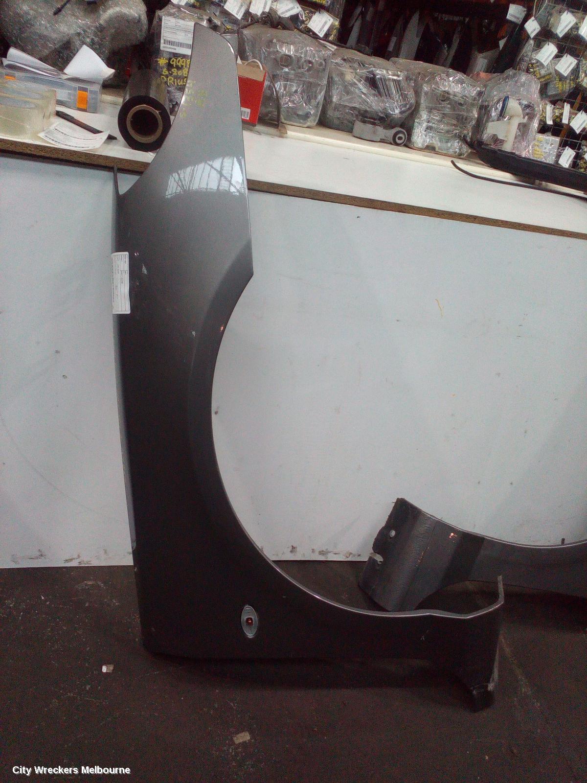 PEUGEOT 407 RIGHT GUARD, COUPE, 12/2005 - 05/2009