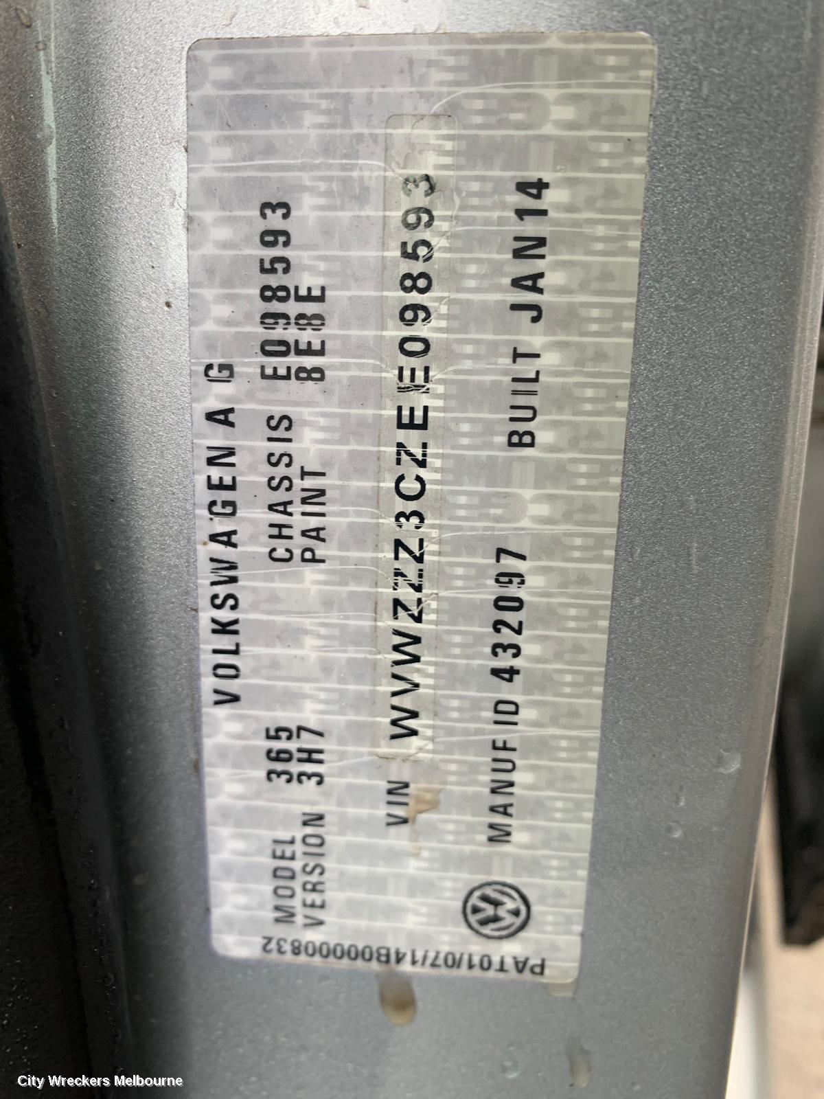 VOLKSWAGEN PASSAT TAILGATE HANDLE, TAILGATE HANDLE, W/ CAMERA, 3C/MK6 B6-B7, 11/2009 - 05/2015