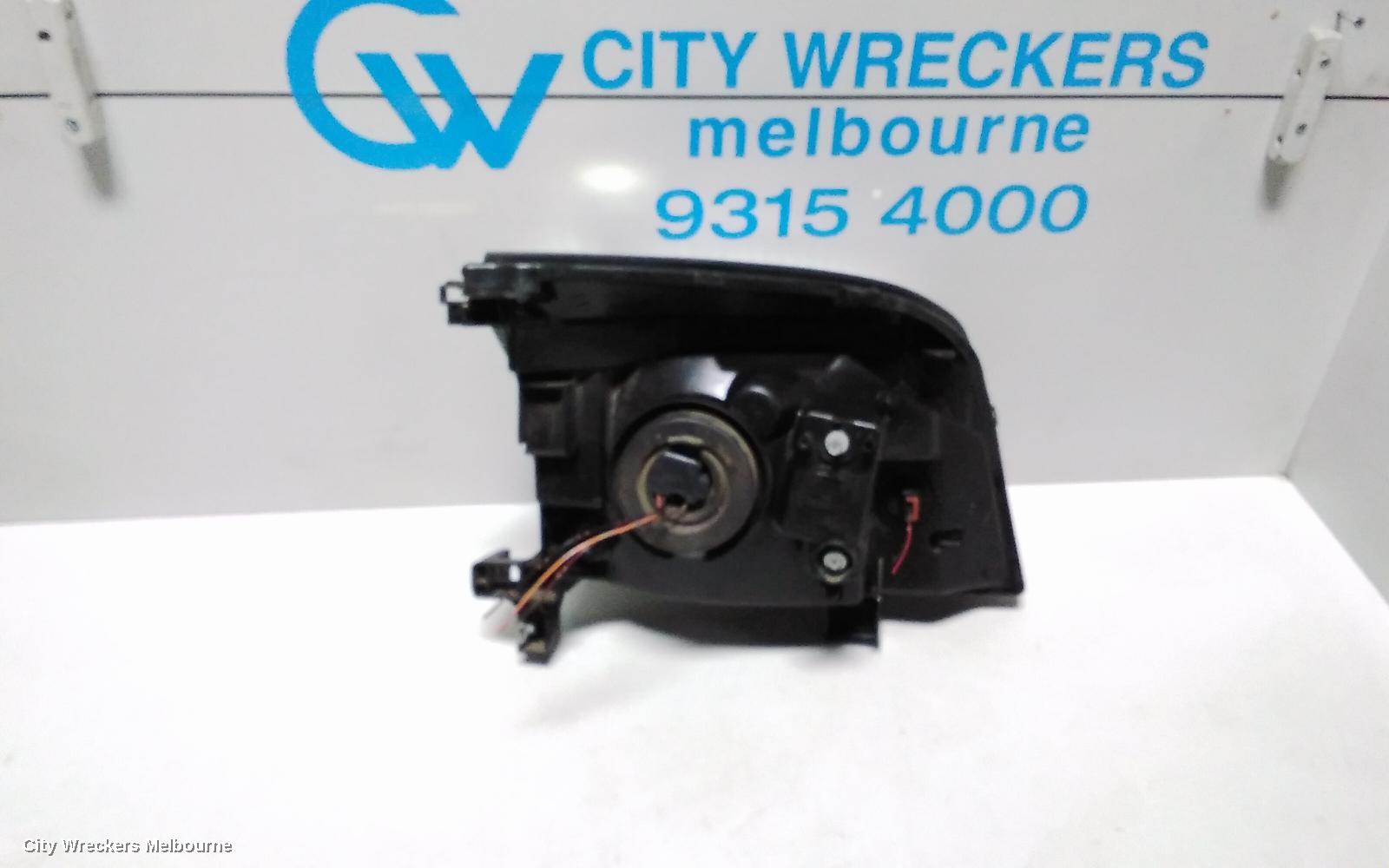 NISSAN XTRAIL LEFT HEADLAMP, T30, BLUE LENS TYPE, 10/2001 - 09/2007