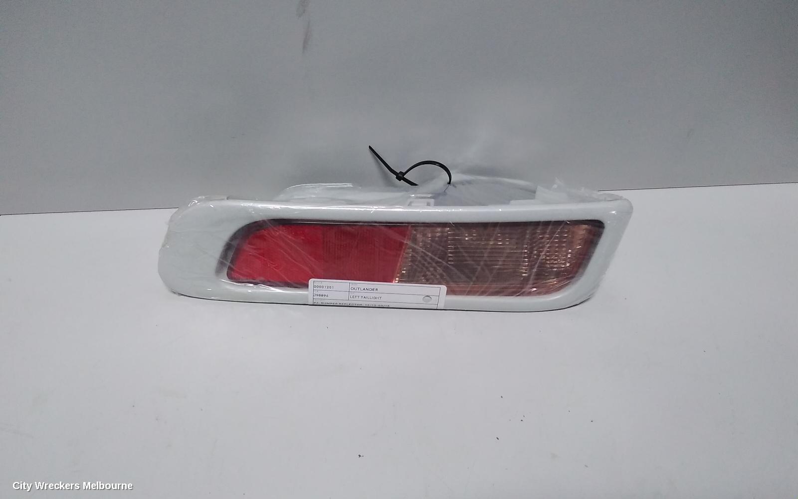 MITSUBISHI OUTLANDER LEFT TAILLIGHT, ZJ, BUMPER REFLECTOR, 10/2012 - 03/2015
