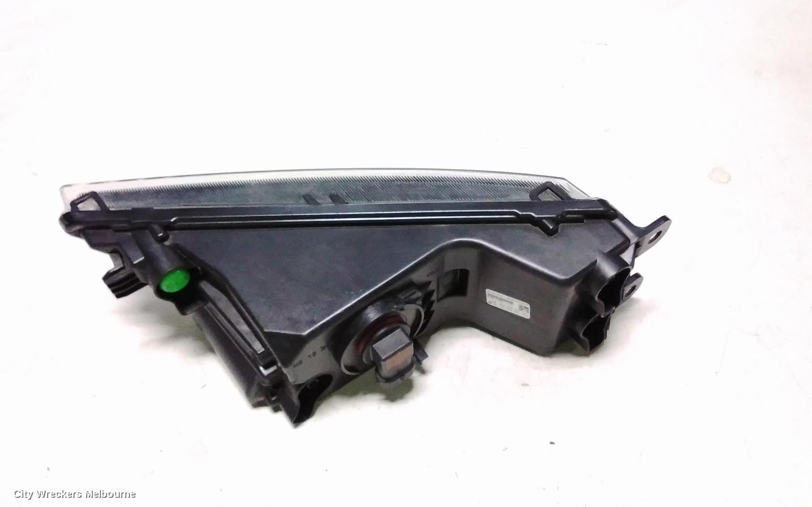 VOLKSWAGEN TIGUAN RIGHT INDICATOR/FOG/SIDE, BUMPER FOGLAMP, 5NA, ALLSPACE, 07/2018 - 05/2021