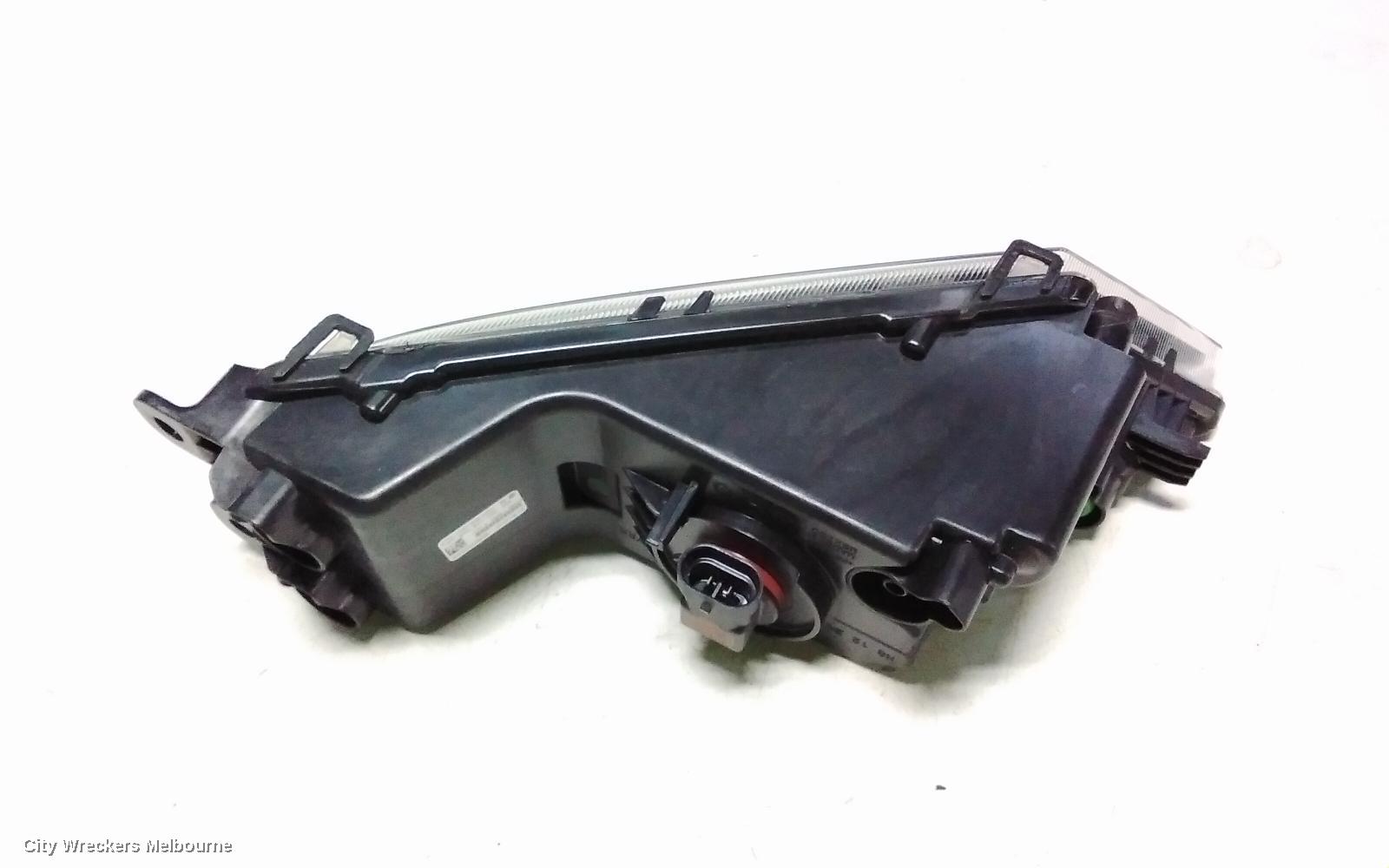 VOLKSWAGEN TIGUAN RIGHT INDICATOR/FOG/SIDE, BUMPER FOGLAMP, 5NA, ALLSPACE, 07/2018 - 05/2021