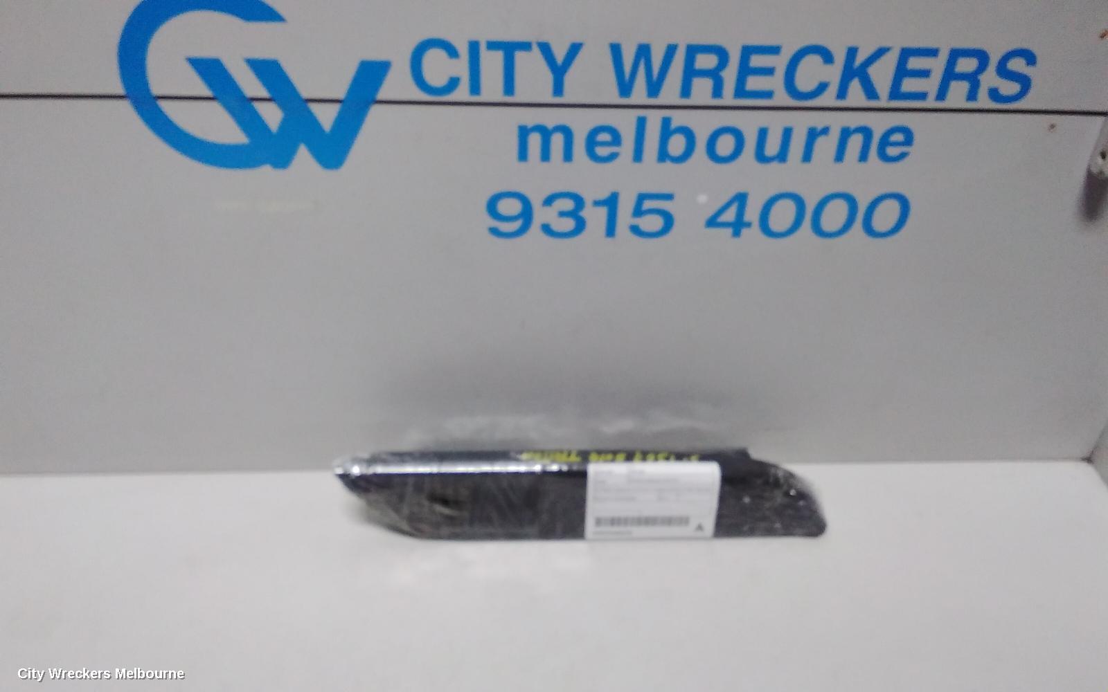 MITSUBISHI TRITON PWR DR WIND SWITCH, RH FRONT (MASTER SWITCH), 4 DOOR SWITCH TYPE, MQ-MR, 03/2015 ONWARDS