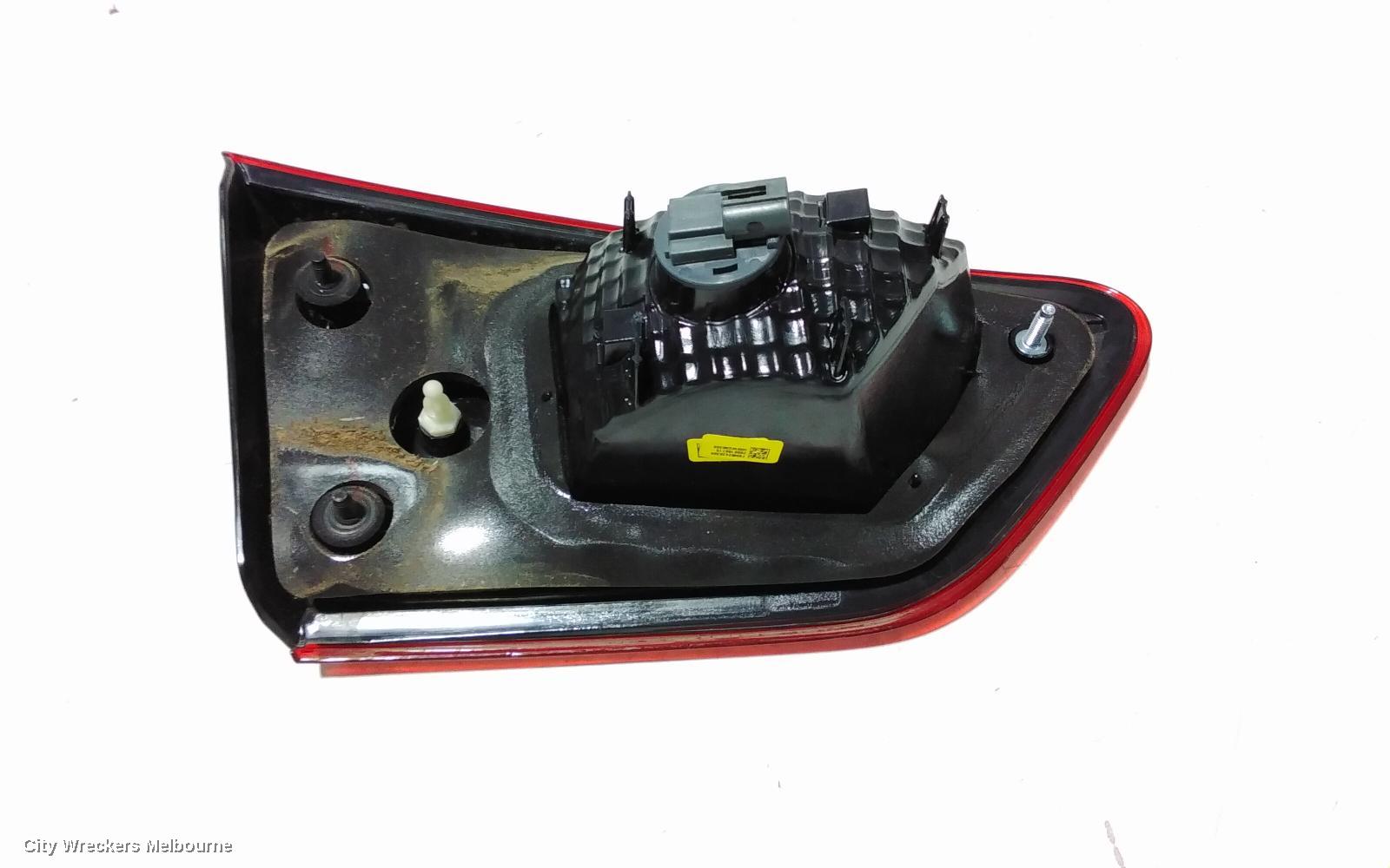 SUBARU IMPREZA REAR GARNISH, TAILGATE LAMP (RH SIDE), W/ CHROME INSERT TYPE, HATCH, G5, 11/2016 - 02/2020