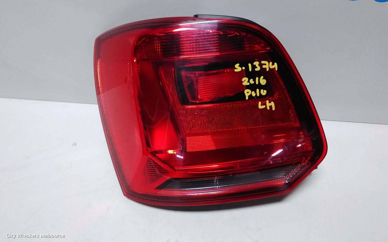 VOLKSWAGEN POLO LEFT TAILLIGHT, 6R, COMFORTLINE/TRENDLINE, RED INSERT TYPE, 05/2014 - 09/2017