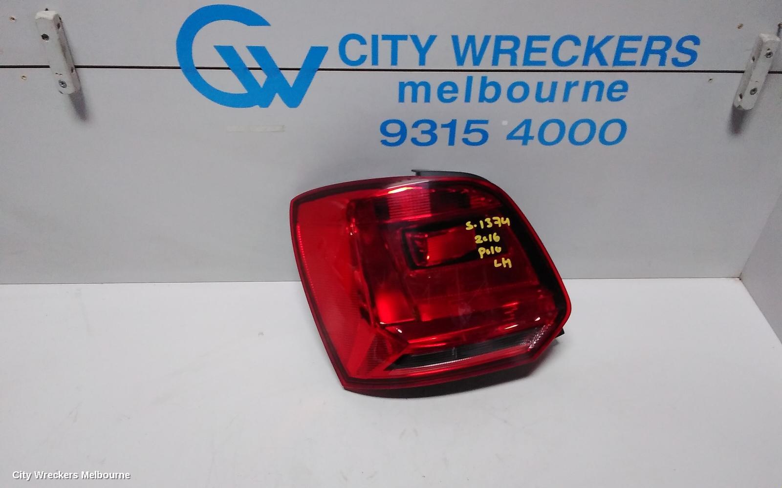 VOLKSWAGEN POLO LEFT TAILLIGHT, 6R, COMFORTLINE/TRENDLINE, RED INSERT TYPE, 05/2014 - 09/2017