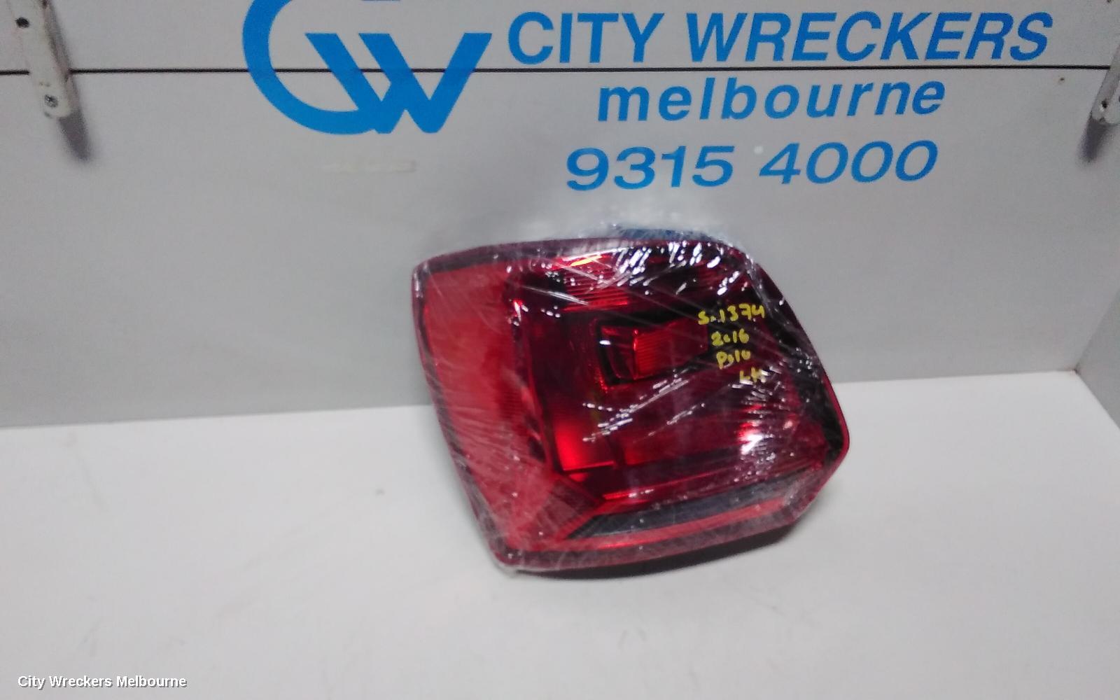VOLKSWAGEN POLO LEFT TAILLIGHT, 6R, COMFORTLINE/TRENDLINE, RED INSERT TYPE, 05/2014 - 09/2017
