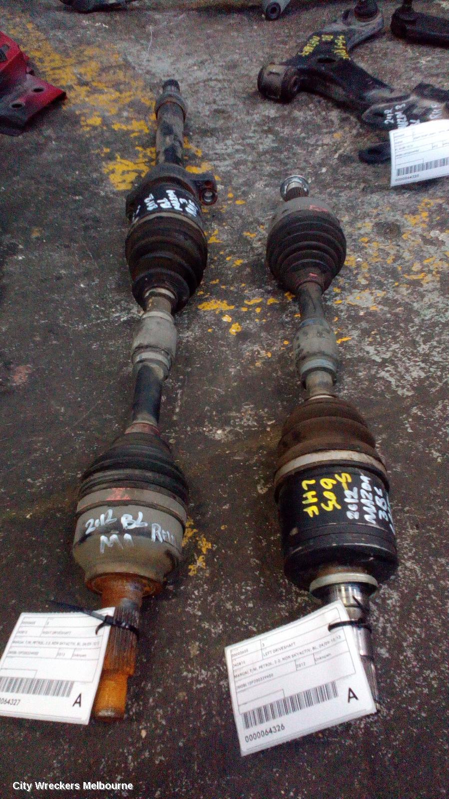 MAZDA 3 LEFT DRIVESHAFT, MANUAL T/M, PETROL, 2.0, NON SKYACTIV, BL, 04/2009 - 10/2013