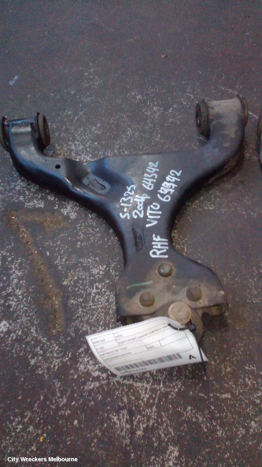 MERCEDES VITO RIGHT FRONT LOWER CONTROL ARM, 638 VAN 02/1998 - 12/2004