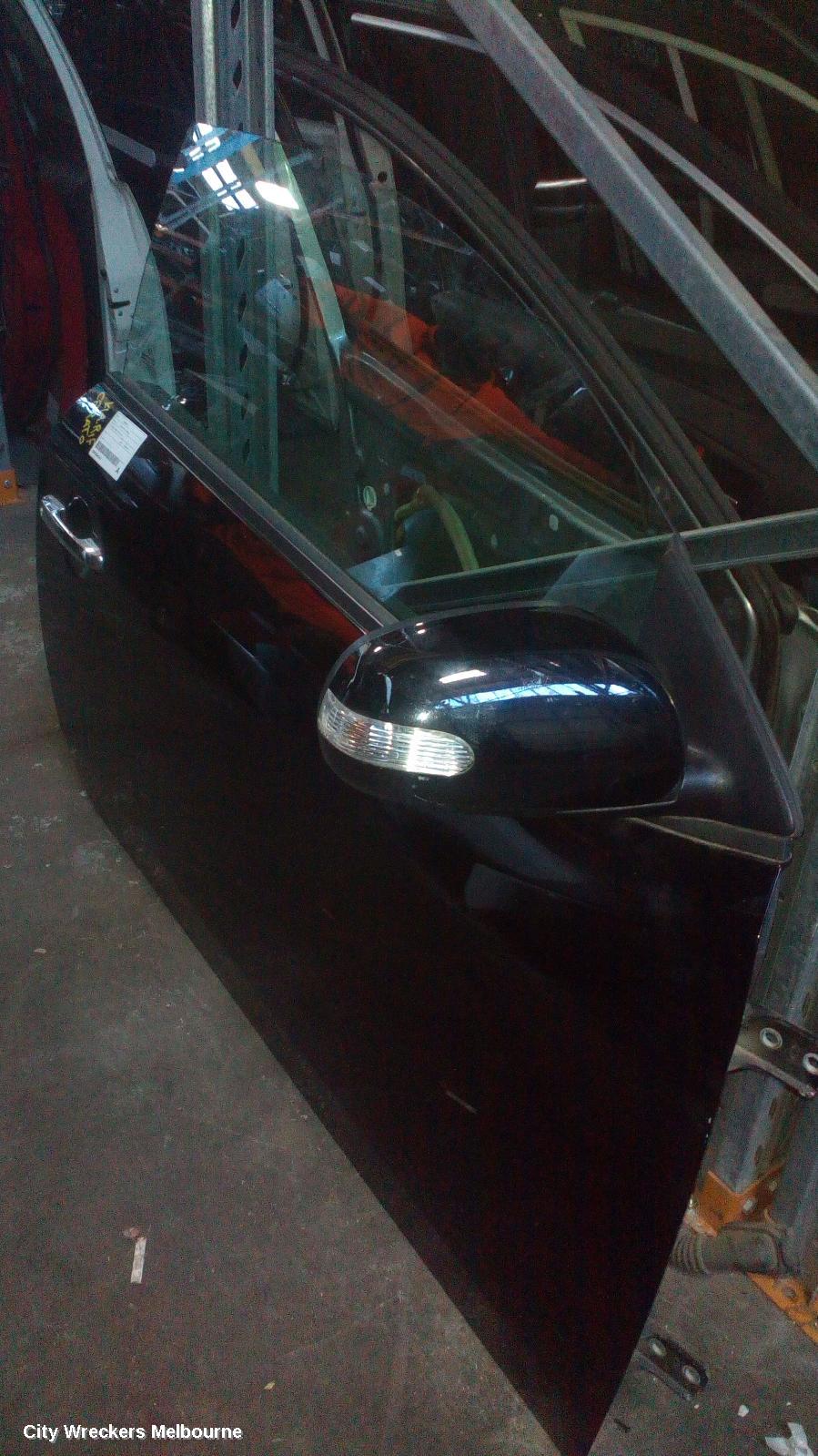 KIA CERATO RIGHT FRONT DOOR, TD, COUPE/KOUP, 07/2009 - 03/2013