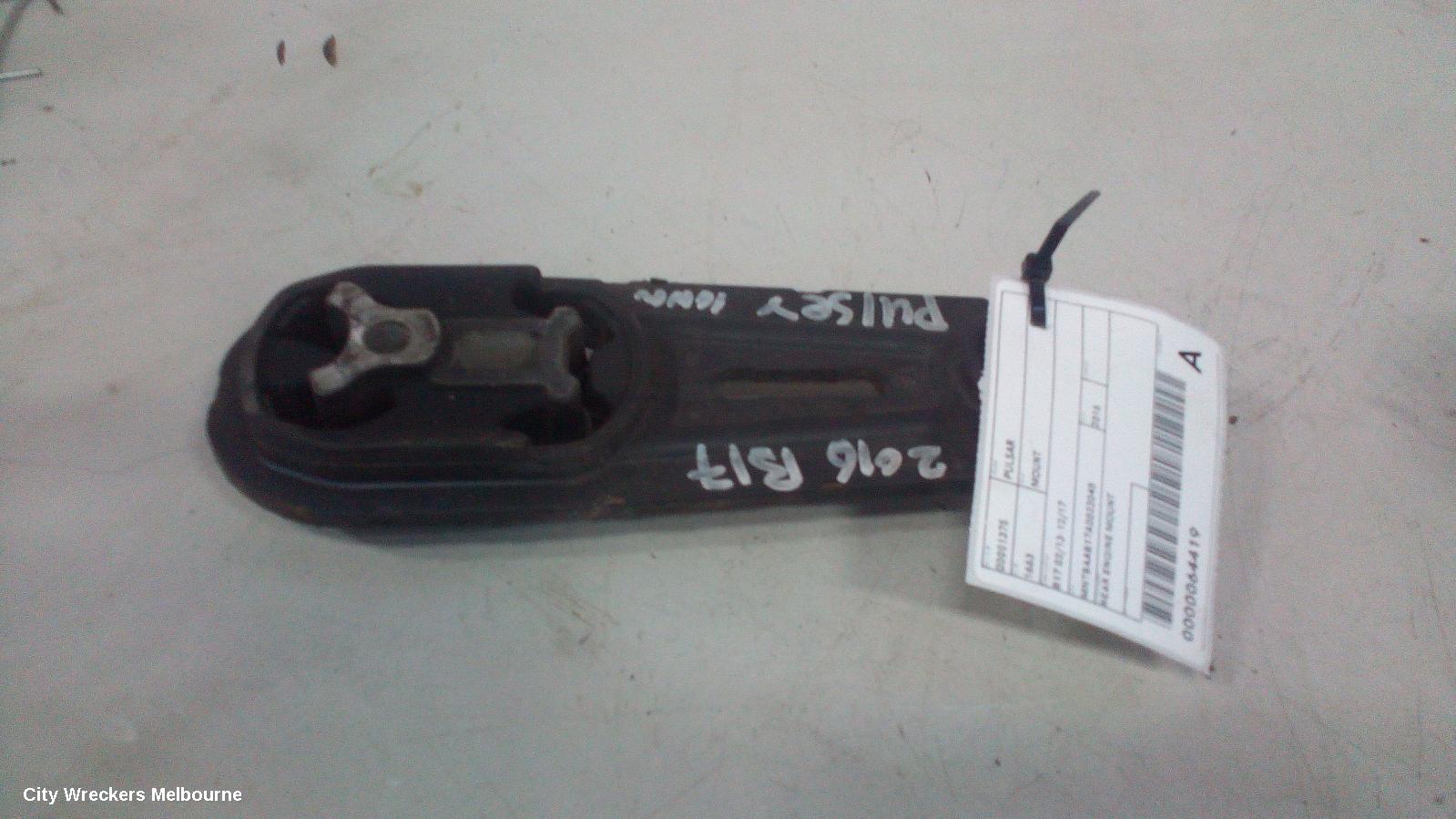NISSAN PULSAR MOUNT, B17 02/2013 - 12/2017