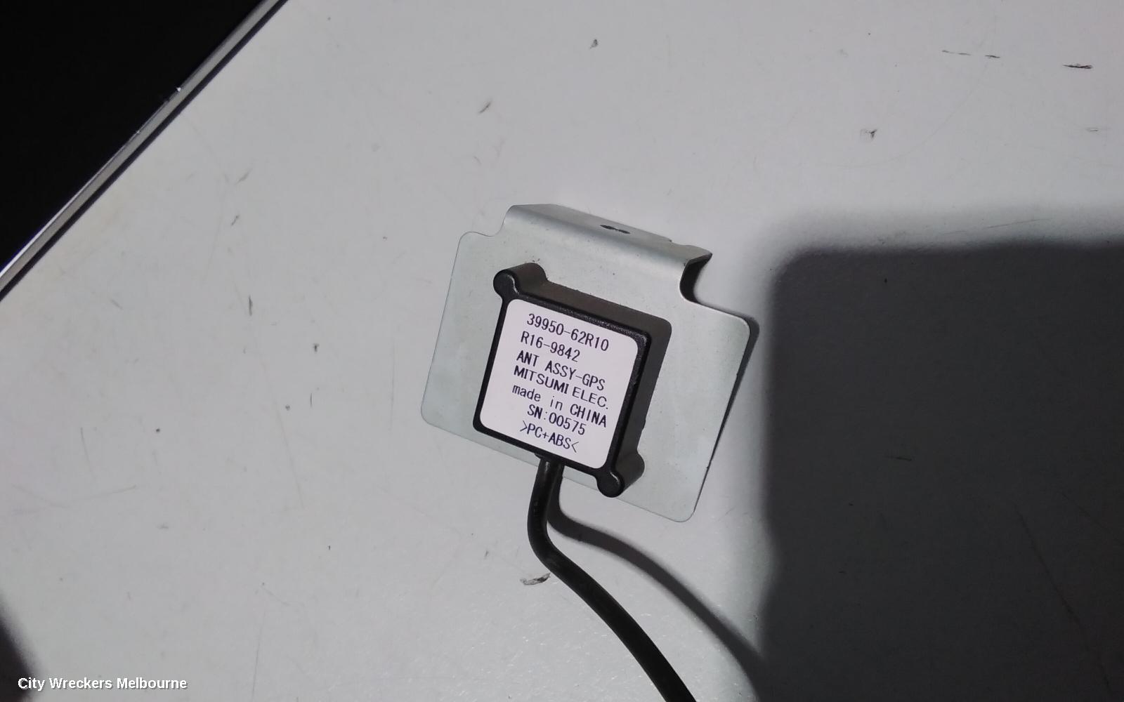 SUZUKI IGNIS RADIO/CD/DVD/SAT/TV, DISPLAY UNIT, 7IN TOUCH SCREEN, SAT NAV TYPE, MF, 11/2016 ONWARDS