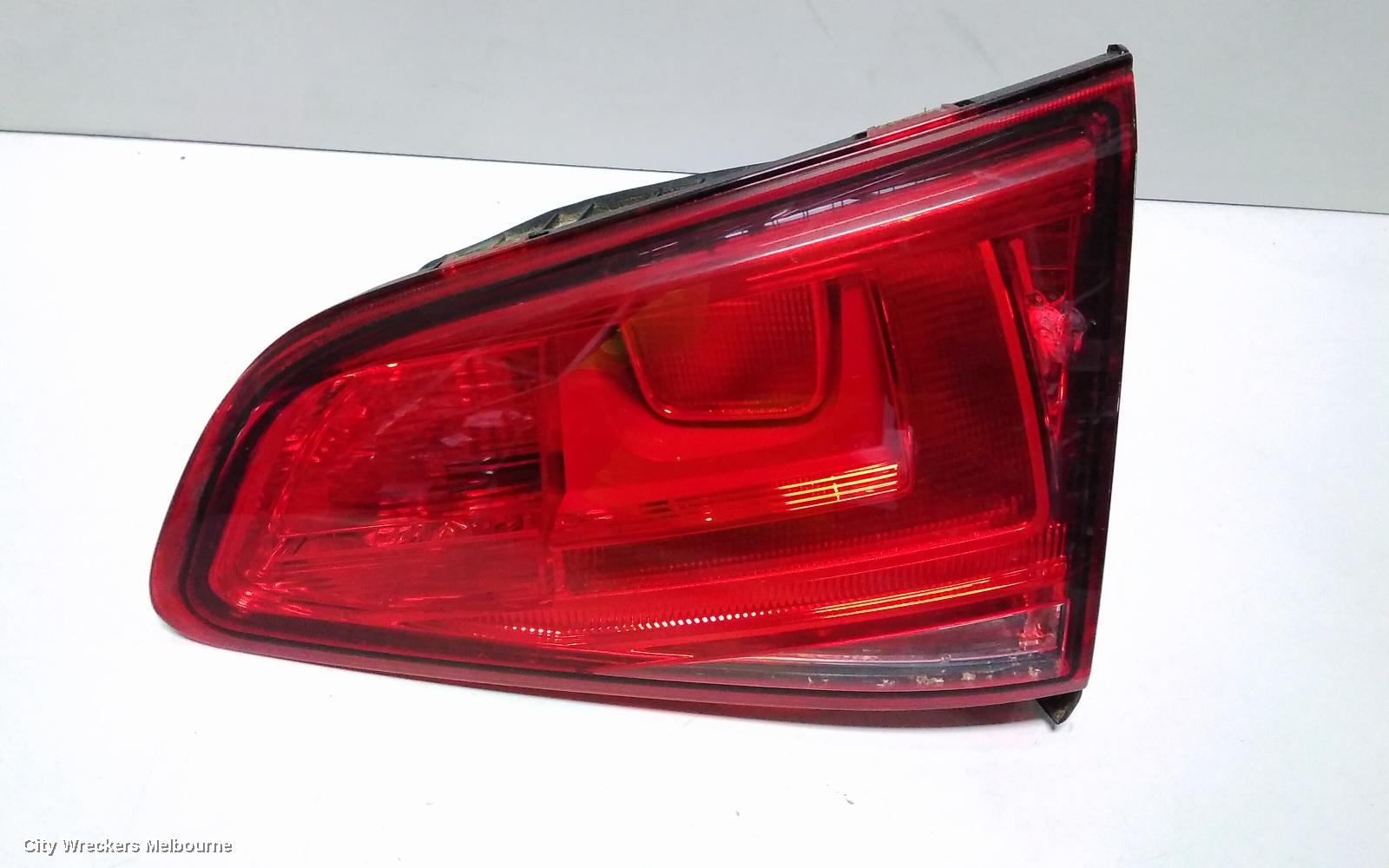 VOLKSWAGEN GOLF REAR GARNISH, TAILGATE LAMP (RH SIDE), GEN 7, HATCH, 04/2013 - 03/2017