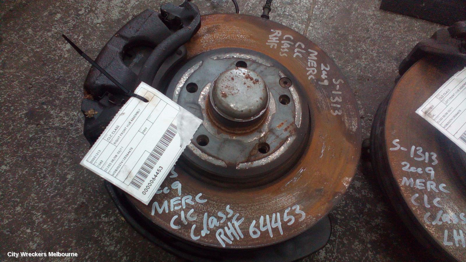 MERCEDES CLC CLASS RIGHT FRONT HUB ASSEMBLY, CL203 08/2008 - 03/2011