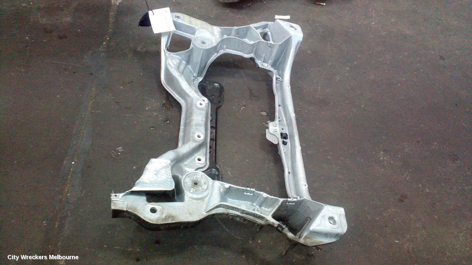 MERCEDES CLC CLASS FRT XMEMBER/CRADLE, CL203 08/2008 - 03/2011