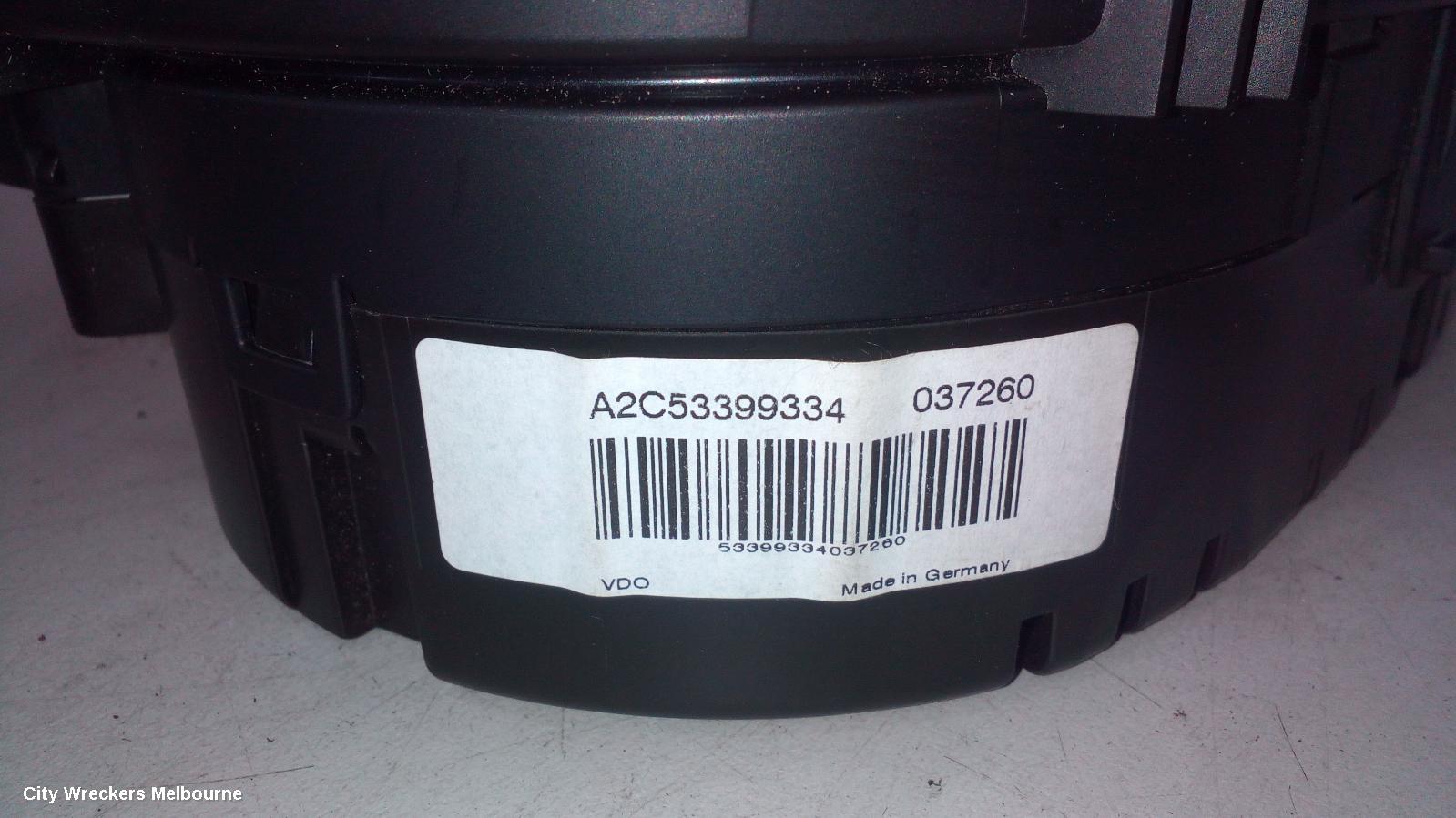 VOLKSWAGEN CADDY INSTRUMENT CLUSTER, P/N 2K0920865AX, 2K, 08/2010 - 06/2015