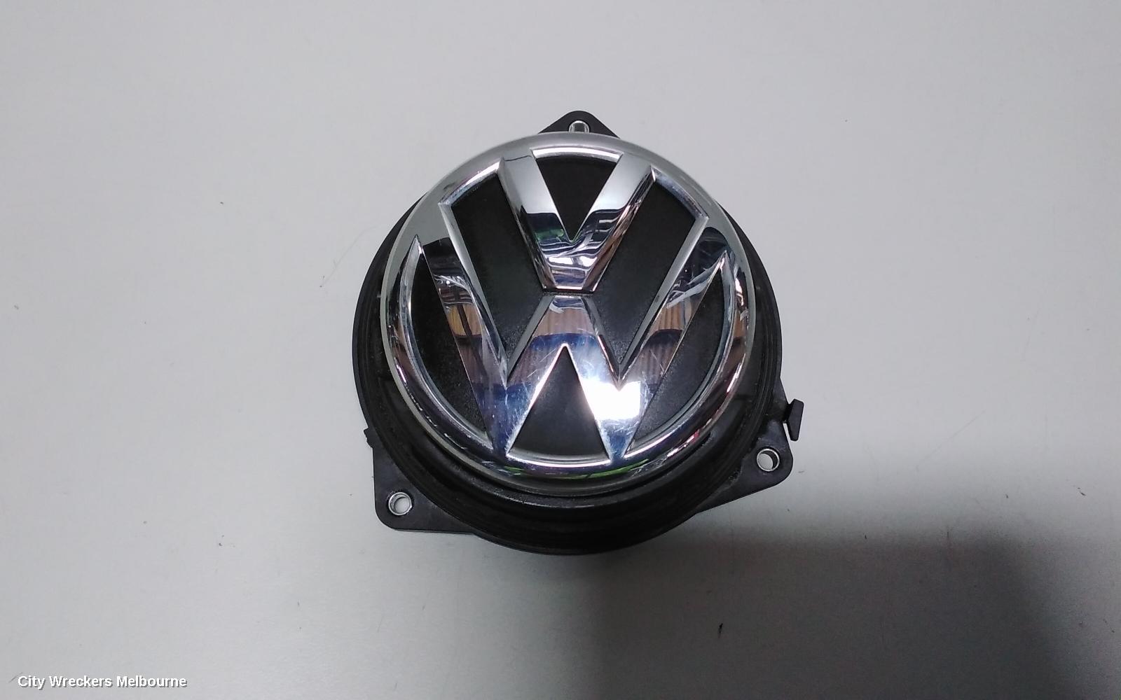 VOLKSWAGEN GOLF TAILGATE HANDLE, GEN 6, HATCH, NON CAMERA TYPE, 10/2008 - 03/2013