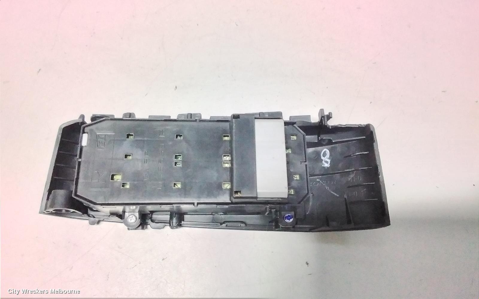 HONDA JAZZ PWR DR WIND SWITCH, RH FRONT (MASTER SWTICH), GE, 04/2011 - 06/2014