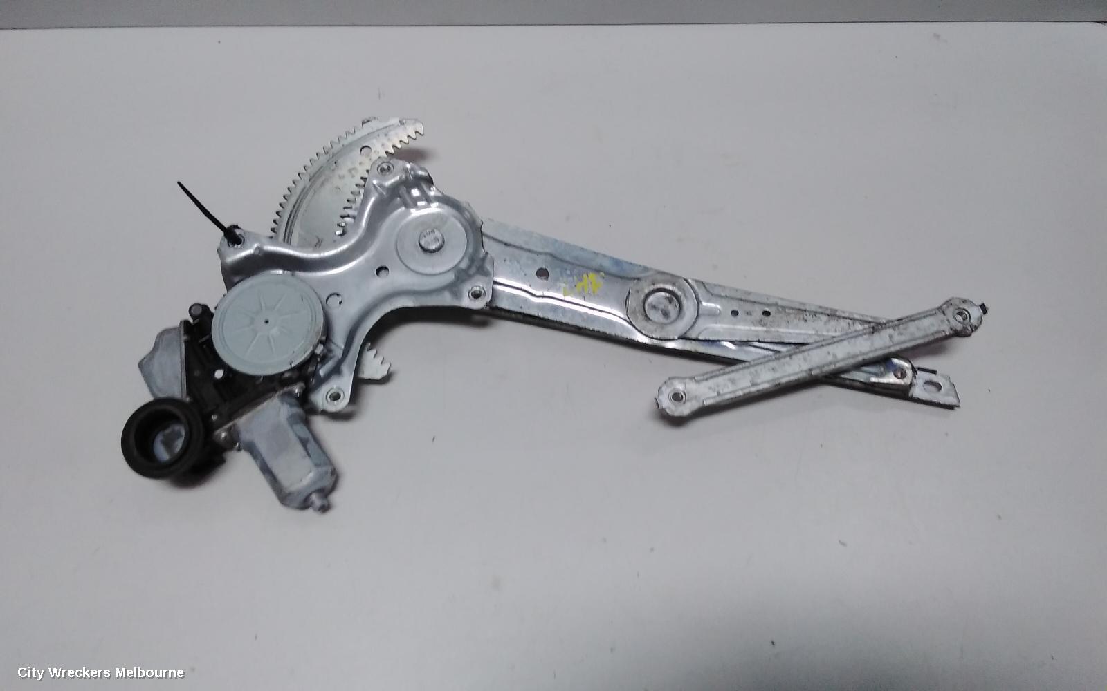TOYOTA KLUGER LEFT FRONT WINDOW REG/MOTOR, XU50 SERIES, 03/2014 - 02/2021